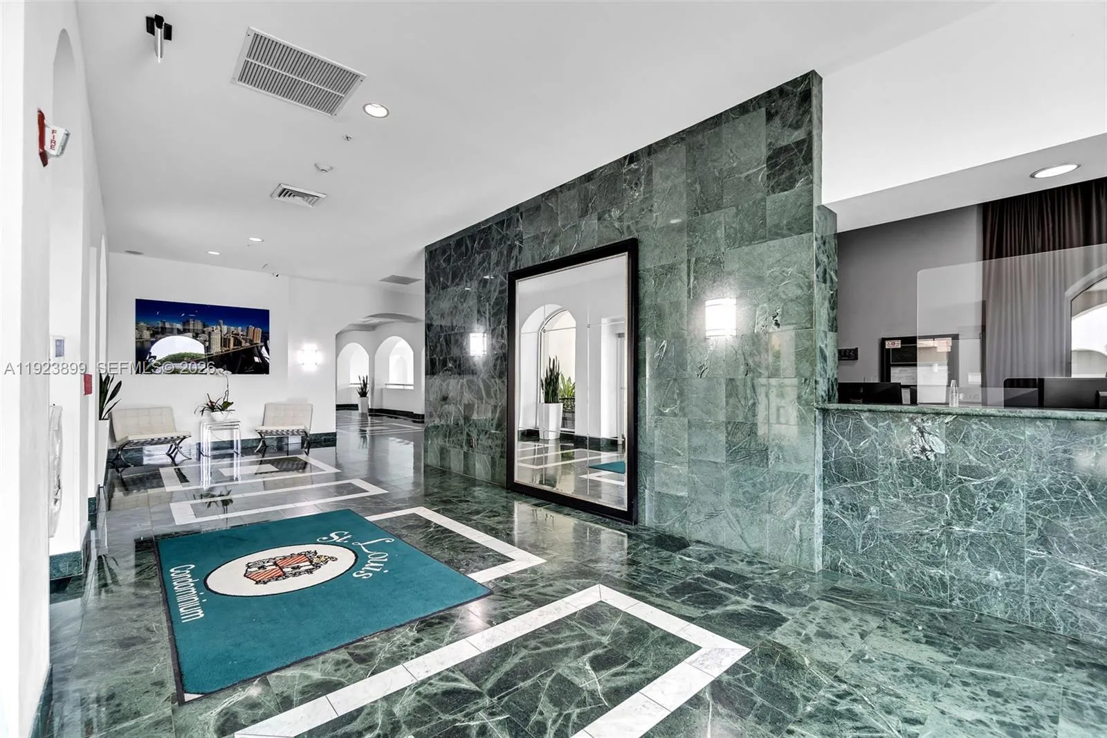 800 Claughton Island Dr 1202, Miami, Florida 33131, Miami, Florida 33131, 2 Bedrooms Bedrooms, ,2 BathroomsBathrooms,Residential Lease,For Rent,800 Claughton Island Dr 1202, Miami, Florida 33131,A11923899