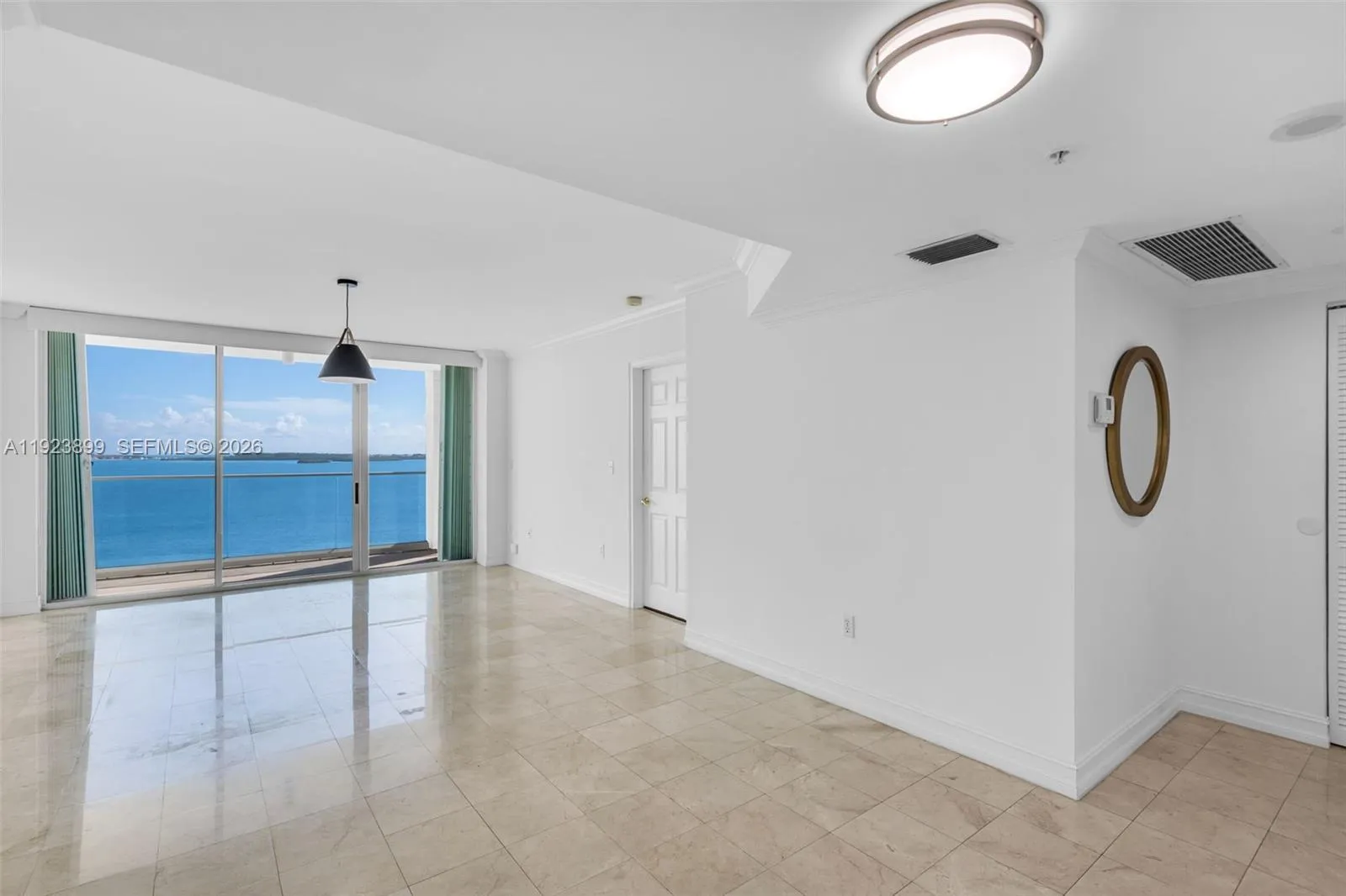 800 Claughton Island Dr 1202, Miami, Florida 33131, Miami, Florida 33131, 2 Bedrooms Bedrooms, ,2 BathroomsBathrooms,Residential Lease,For Rent,800 Claughton Island Dr 1202, Miami, Florida 33131,A11923899
