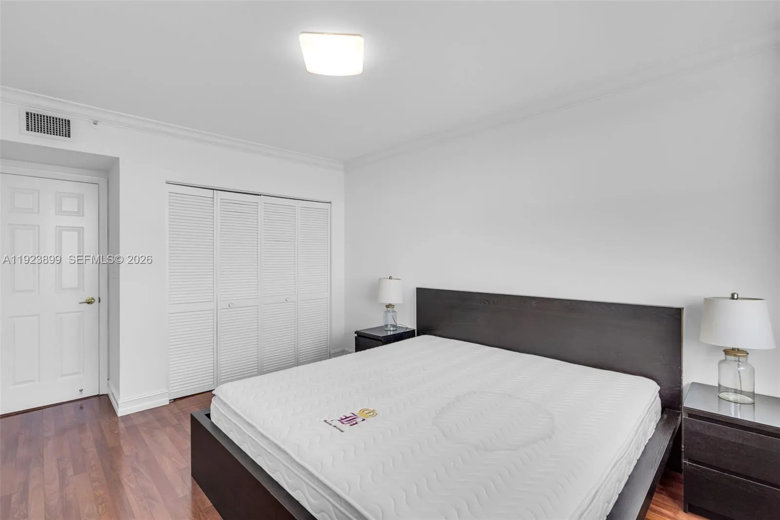 800 Claughton Island Dr 1202, Miami, Florida 33131, Miami, Florida 33131, 2 Bedrooms Bedrooms, ,2 BathroomsBathrooms,Residential Lease,For Rent,800 Claughton Island Dr 1202, Miami, Florida 33131,A11923899