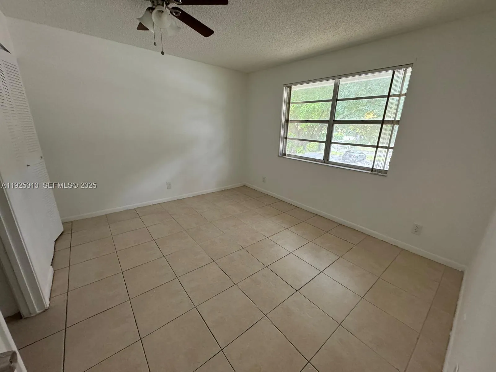 10120 Twin Lakes 11-g, Coral Springs, Florida 3307, Coral Springs, Florida 33071, 2 Bedrooms Bedrooms, ,2 BathroomsBathrooms,Residential,For Sale,10120 Twin Lakes 11-g, Coral Springs, Florida 3307,A11925310