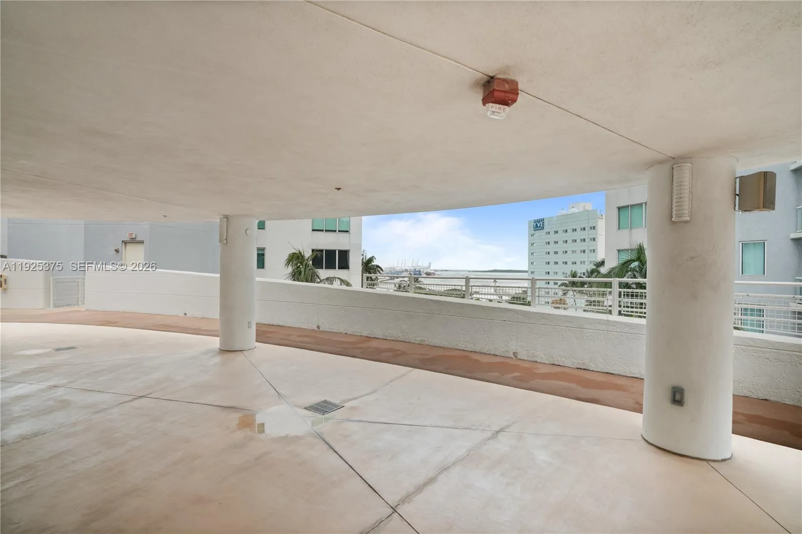 244 Biscayne Blvd 2306, Miami, Florida 33132, Miami, Florida 33132, 1 Bedroom Bedrooms, ,1 BathroomBathrooms,Residential,For Sale,244 Biscayne Blvd 2306, Miami, Florida 33132,A11925375