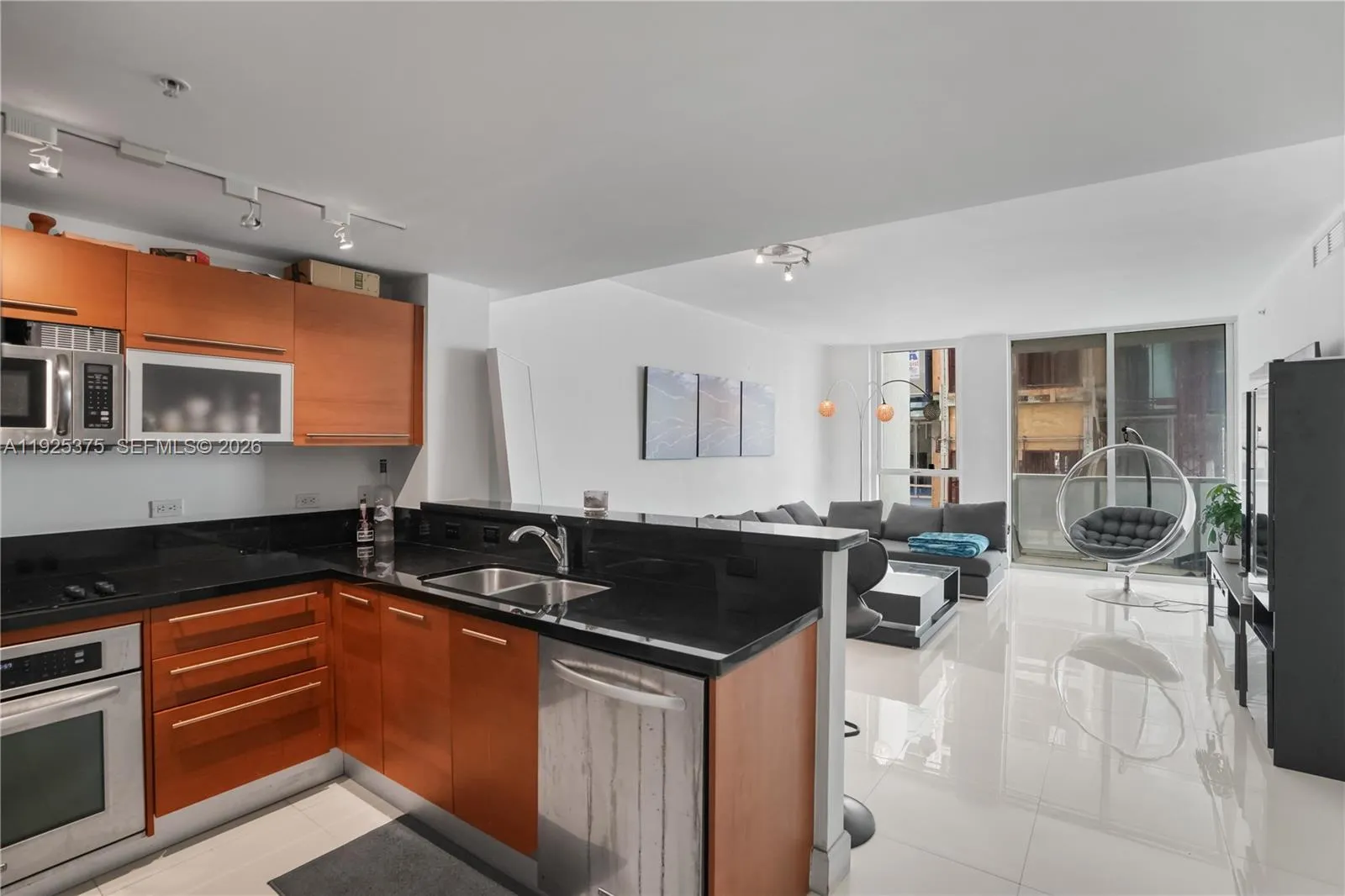 244 Biscayne Blvd 2306, Miami, Florida 33132, Miami, Florida 33132, 1 Bedroom Bedrooms, ,1 BathroomBathrooms,Residential,For Sale,244 Biscayne Blvd 2306, Miami, Florida 33132,A11925375