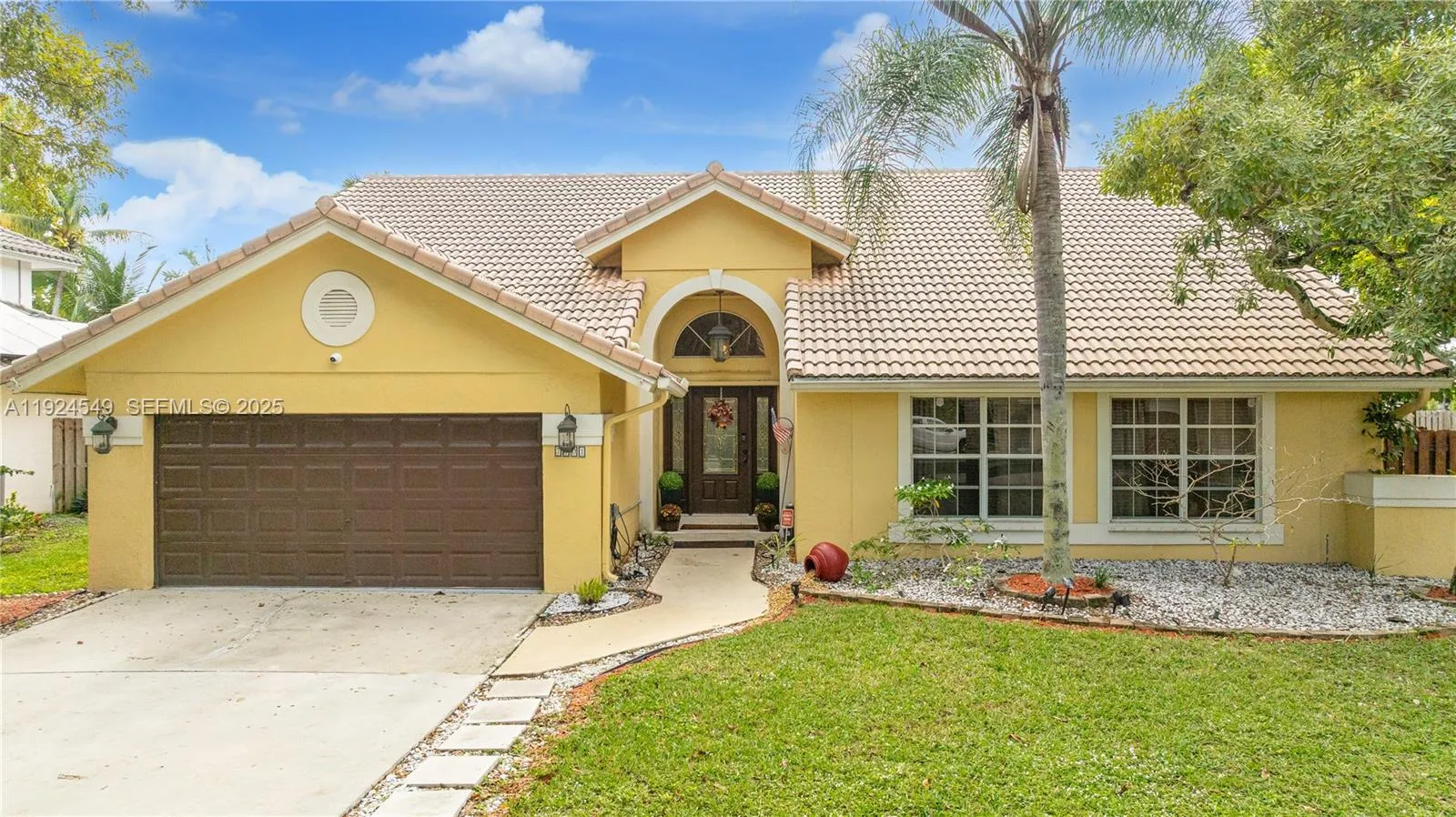 7101 Nw 44th Ln, Coconut Creek, Florida 33073, Coconut Creek, Florida 33073, 4 Bedrooms Bedrooms, ,2 BathroomsBathrooms,Residential,For Sale,7101 Nw 44th Ln, Coconut Creek, Florida 33073,A11924549
