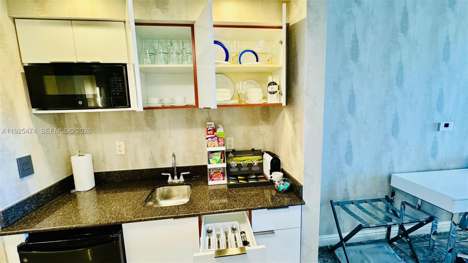 18001 Collins Ave 1110, Sunny Isles Beach, Florida, Sunny Isles Beach, Florida 33160, ,1 BathroomBathrooms,Residential,For Sale,18001 Collins Ave 1110, Sunny Isles Beach, Florida,A11925474