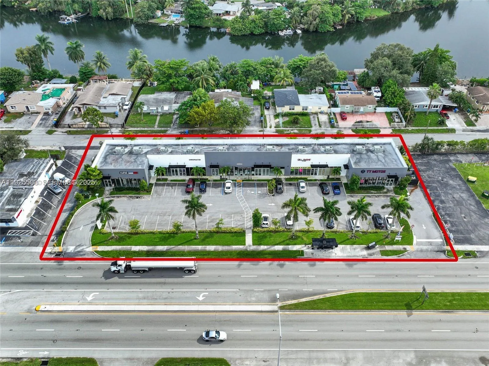 4250 W Hallandale Beach Blvd 1, Pembroke Park, Flo, Pembroke Park, Florida 33023, ,Commercial Lease,For Rent,4250 W Hallandale Beach Blvd 1, Pembroke Park, Flo,A11925508