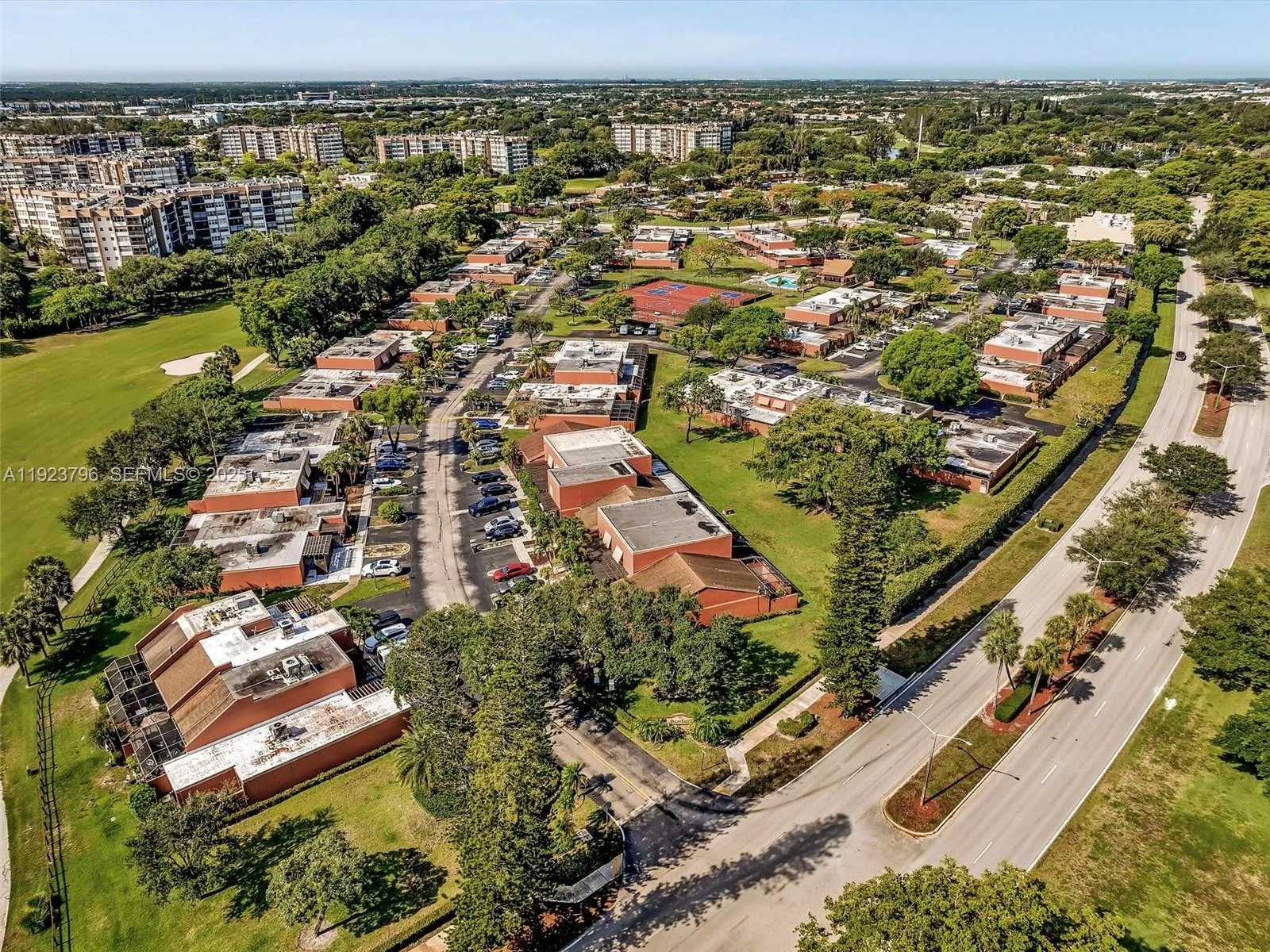 1489 Fairway Rd, Pembroke Pines, Florida 33026, Pembroke Pines, Florida 33026, 3 Bedrooms Bedrooms, ,2 BathroomsBathrooms,Residential,For Sale,1489 Fairway Rd, Pembroke Pines, Florida 33026,A11923796
