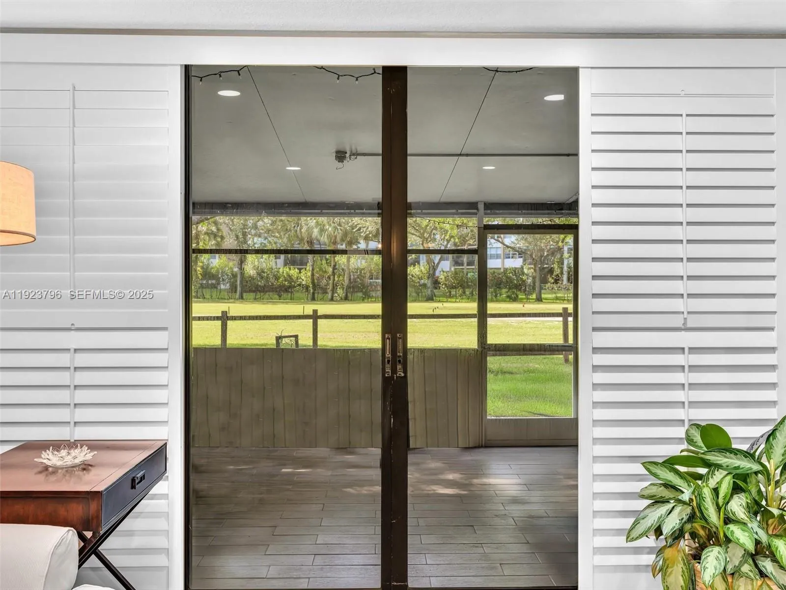 Screened Back Patio opens to the Golf Course