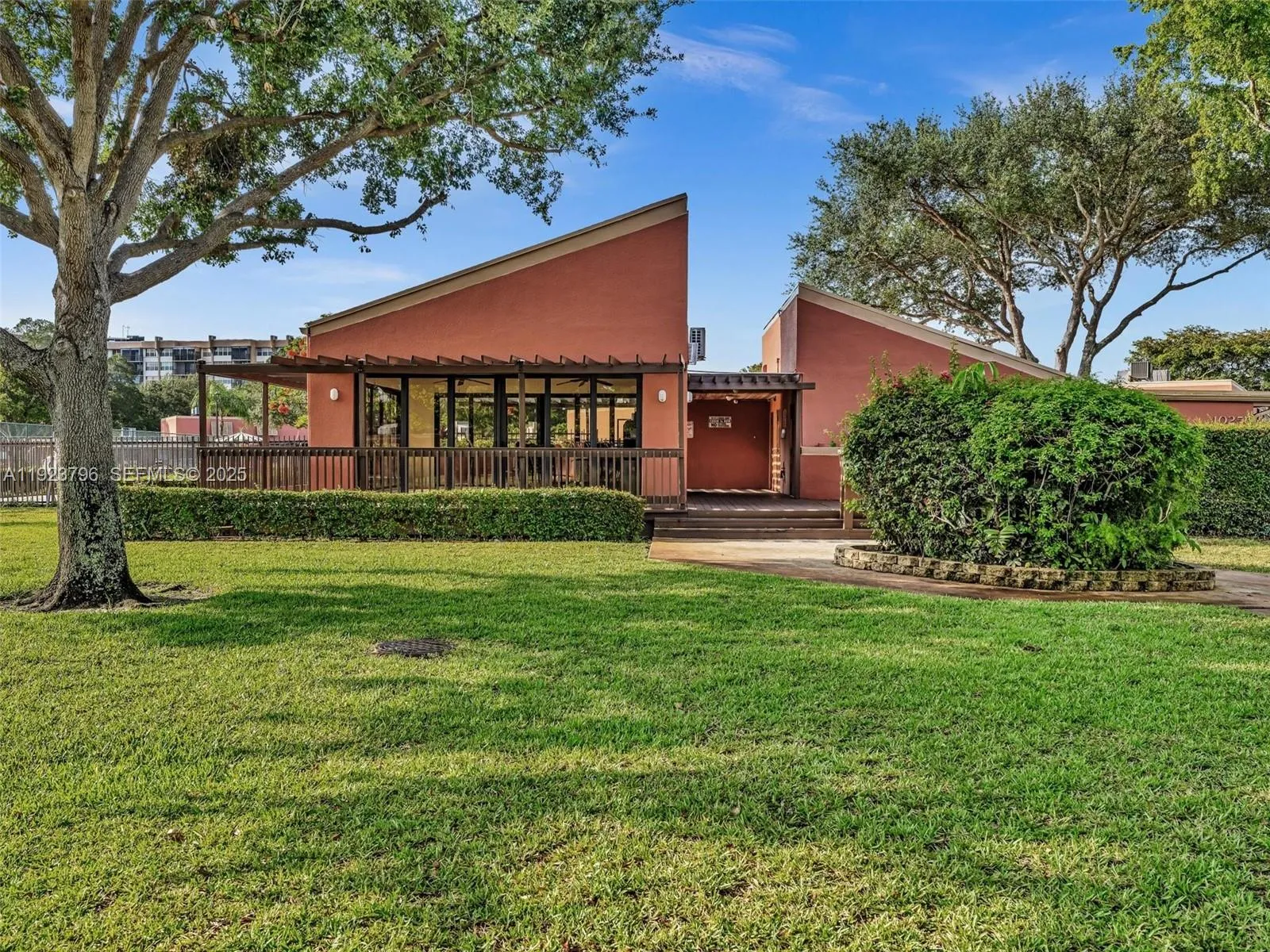 1489 Fairway Rd, Pembroke Pines, Florida 33026, Pembroke Pines, Florida 33026, 3 Bedrooms Bedrooms, ,2 BathroomsBathrooms,Residential,For Sale,1489 Fairway Rd, Pembroke Pines, Florida 33026,A11923796