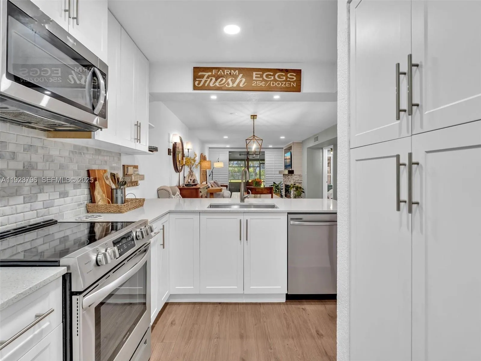 1489 Fairway Rd, Pembroke Pines, Florida 33026, Pembroke Pines, Florida 33026, 3 Bedrooms Bedrooms, ,2 BathroomsBathrooms,Residential,For Sale,1489 Fairway Rd, Pembroke Pines, Florida 33026,A11923796