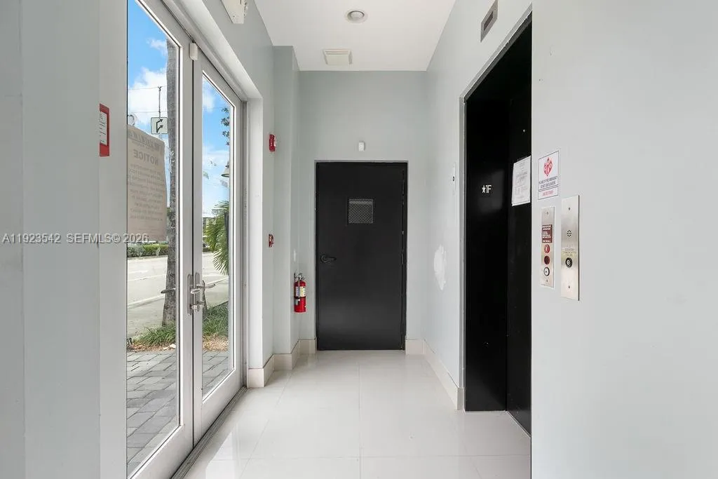 2500 Wilton Dr, Wilton Manors, Florida 33305, Wilton Manors, Florida 33305, ,Commercial Sale,For Sale,2500 Wilton Dr, Wilton Manors, Florida 33305,A11923542