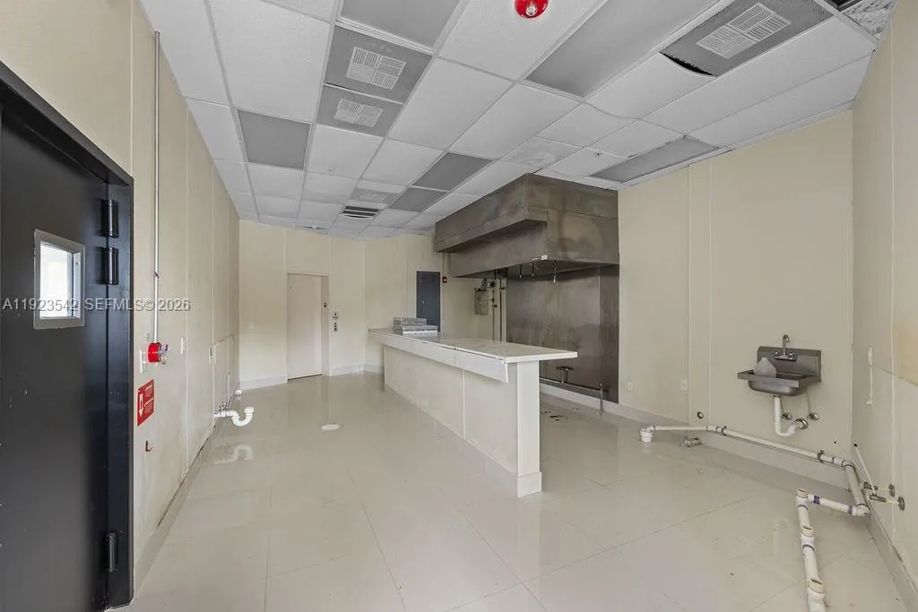 2500 Wilton Dr, Wilton Manors, Florida 33305, Wilton Manors, Florida 33305, ,Commercial Sale,For Sale,2500 Wilton Dr, Wilton Manors, Florida 33305,A11923542