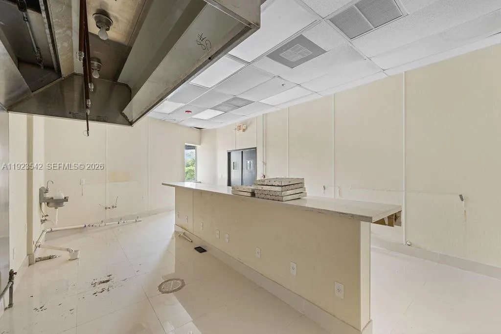 2500 Wilton Dr, Wilton Manors, Florida 33305, Wilton Manors, Florida 33305, ,Commercial Sale,For Sale,2500 Wilton Dr, Wilton Manors, Florida 33305,A11923542