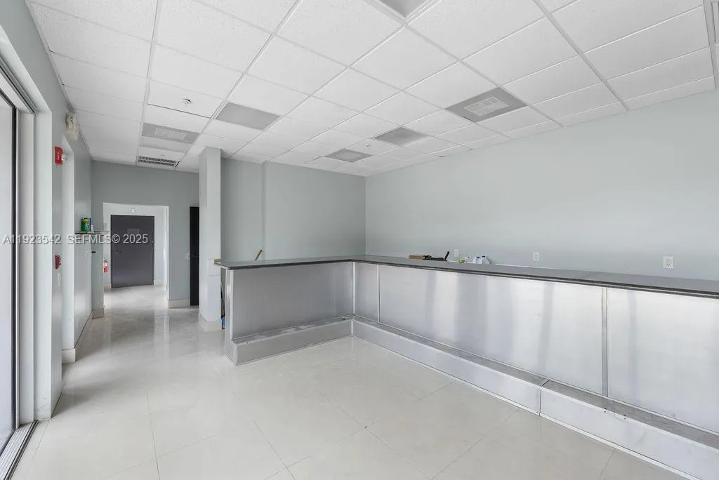 2500 Wilton Dr, Wilton Manors, Florida 33305, Wilton Manors, Florida 33305, ,Commercial Sale,For Sale,2500 Wilton Dr, Wilton Manors, Florida 33305,A11923542