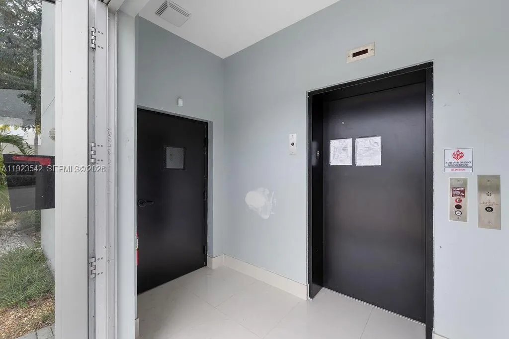 2500 Wilton Dr, Wilton Manors, Florida 33305, Wilton Manors, Florida 33305, ,Commercial Sale,For Sale,2500 Wilton Dr, Wilton Manors, Florida 33305,A11923542