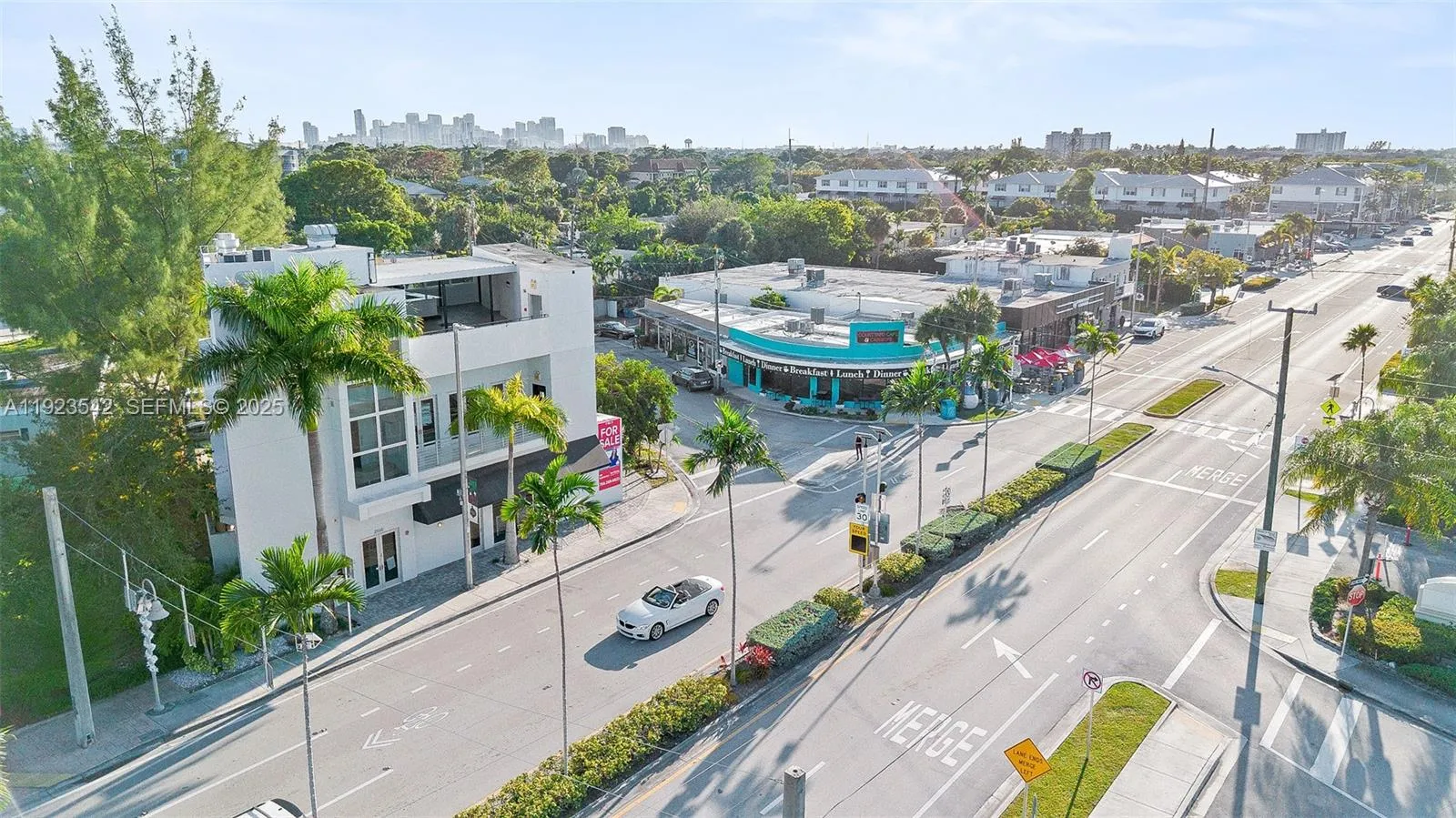 2500 Wilton Dr, Wilton Manors, Florida 33305, Wilton Manors, Florida 33305, ,Commercial Sale,For Sale,2500 Wilton Dr, Wilton Manors, Florida 33305,A11923542