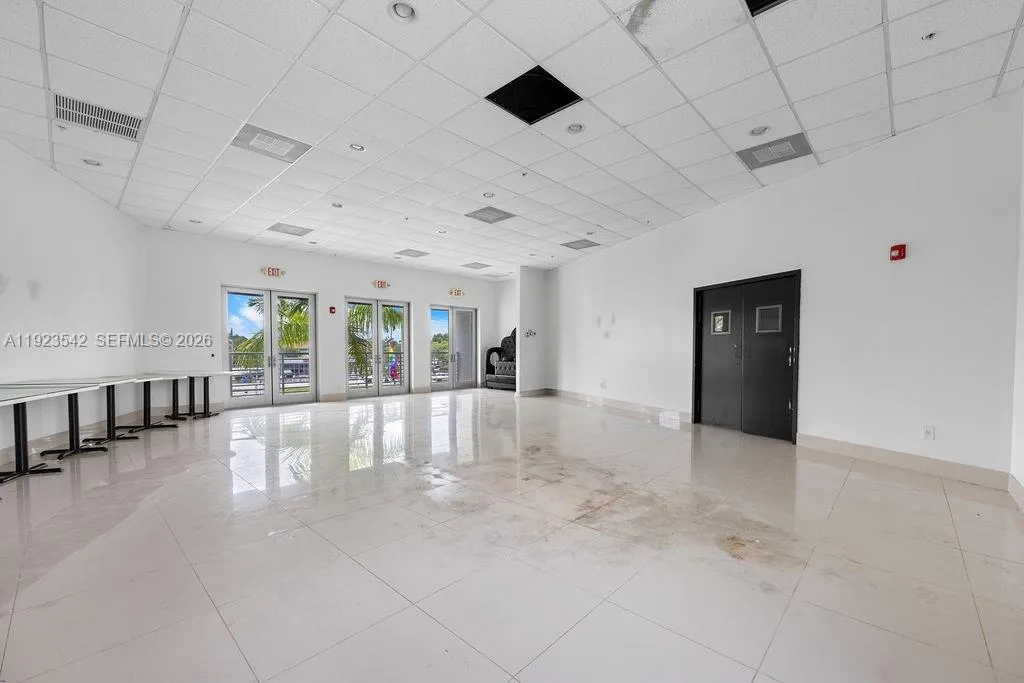 2500 Wilton Dr, Wilton Manors, Florida 33305, Wilton Manors, Florida 33305, ,Commercial Sale,For Sale,2500 Wilton Dr, Wilton Manors, Florida 33305,A11923542