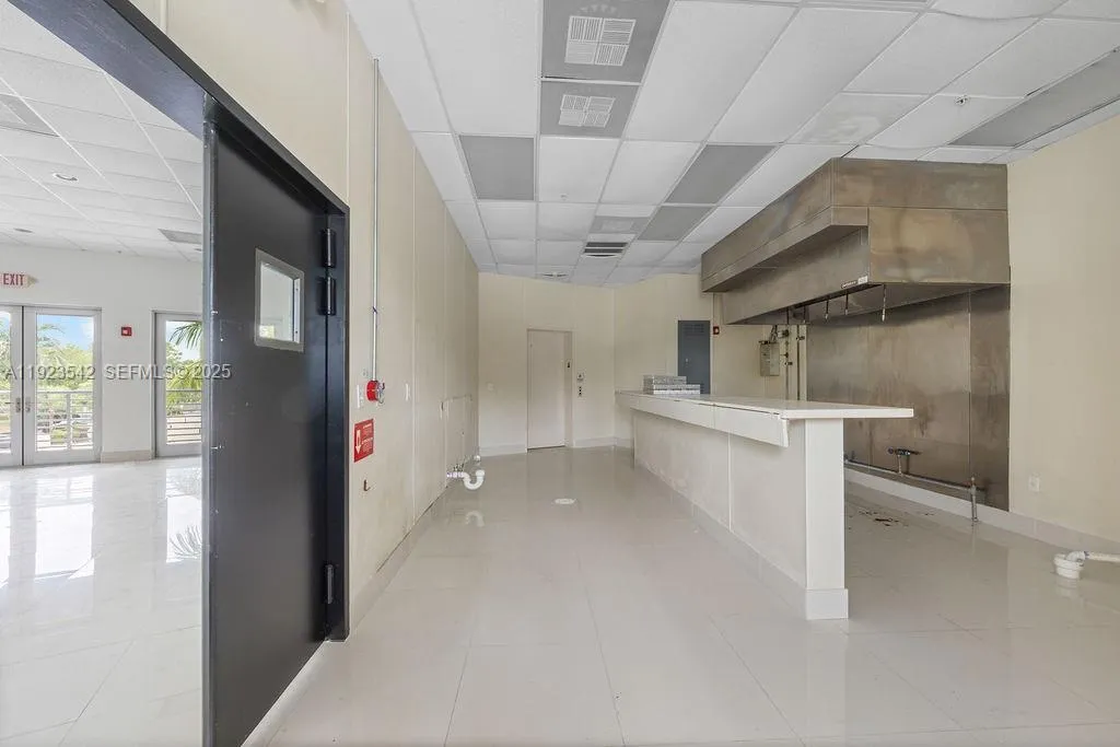 2500 Wilton Dr, Wilton Manors, Florida 33305, Wilton Manors, Florida 33305, ,Commercial Sale,For Sale,2500 Wilton Dr, Wilton Manors, Florida 33305,A11923542