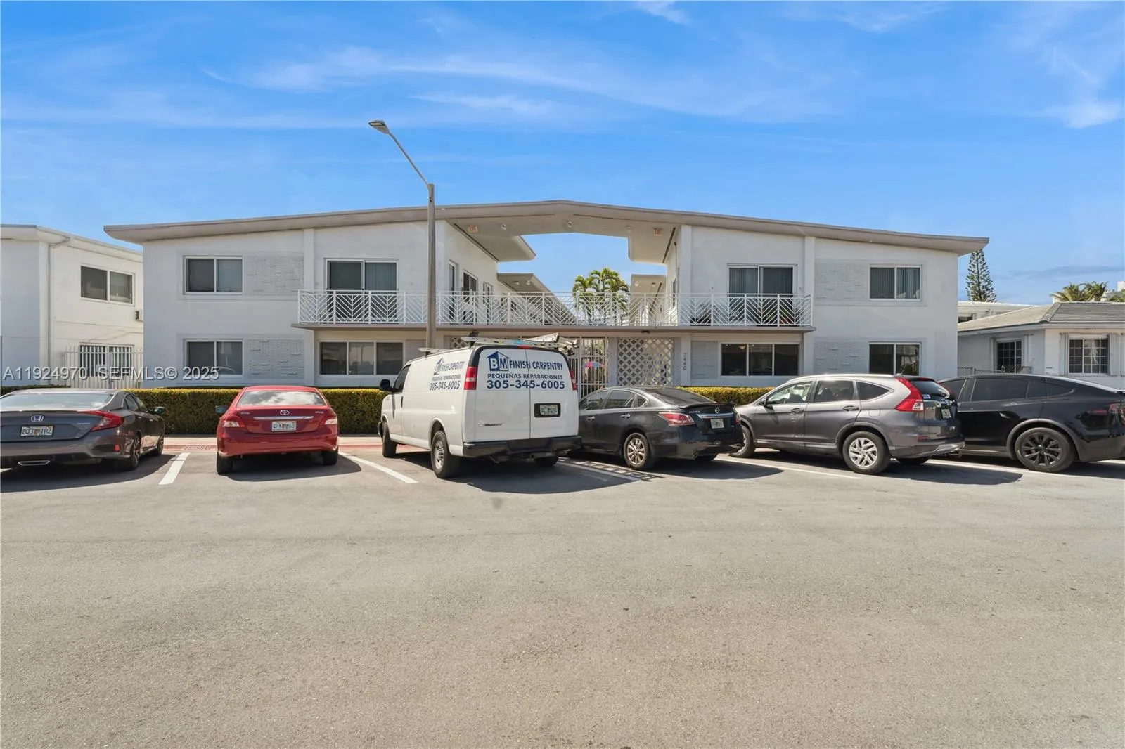 7440 Byron Ave 1b, Miami Beach, Florida 33141, Miami Beach, Florida 33141, 1 Bedroom Bedrooms, ,1 BathroomBathrooms,Residential Lease,For Rent,7440 Byron Ave 1b, Miami Beach, Florida 33141,A11924970