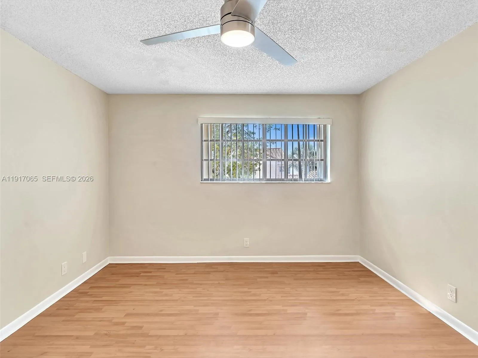 1353 Springside Dr 1363, Weston, Florida 33326, Weston, Florida 33326, 2 Bedrooms Bedrooms, ,2 BathroomsBathrooms,Residential Lease,For Rent,1353 Springside Dr 1363, Weston, Florida 33326,A11917065