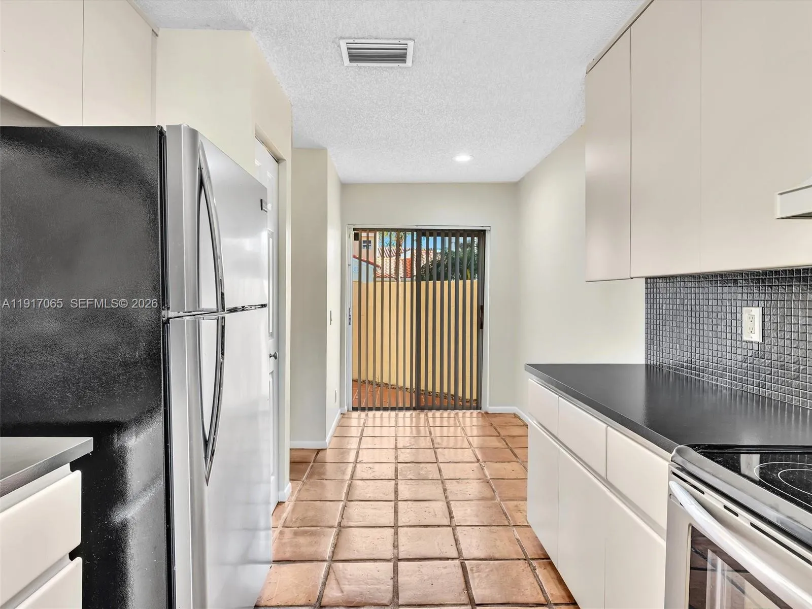 1353 Springside Dr 1363, Weston, Florida 33326, Weston, Florida 33326, 2 Bedrooms Bedrooms, ,2 BathroomsBathrooms,Residential Lease,For Rent,1353 Springside Dr 1363, Weston, Florida 33326,A11917065