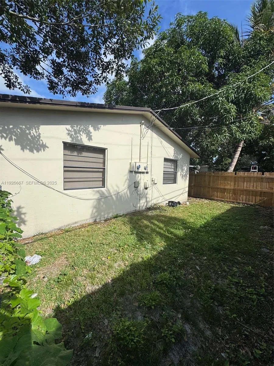 6134 Sw 40th Ct, Miramar, Florida 33023, Miramar, Florida 33023, ,Residential Income,For Sale,6134 Sw 40th Ct, Miramar, Florida 33023,A11925667