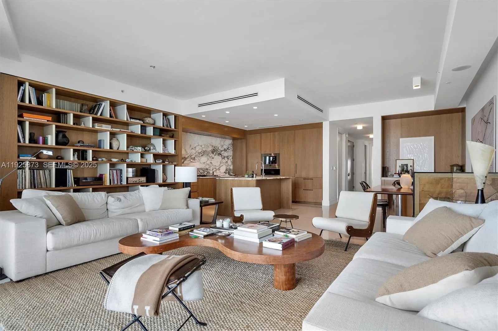 3250 Ne 188th St 608, Aventura, Florida 33180, Aventura, Florida 33180, 3 Bedrooms Bedrooms, ,4 BathroomsBathrooms,Residential,For Sale,3250 Ne 188th St 608, Aventura, Florida 33180,A11925873