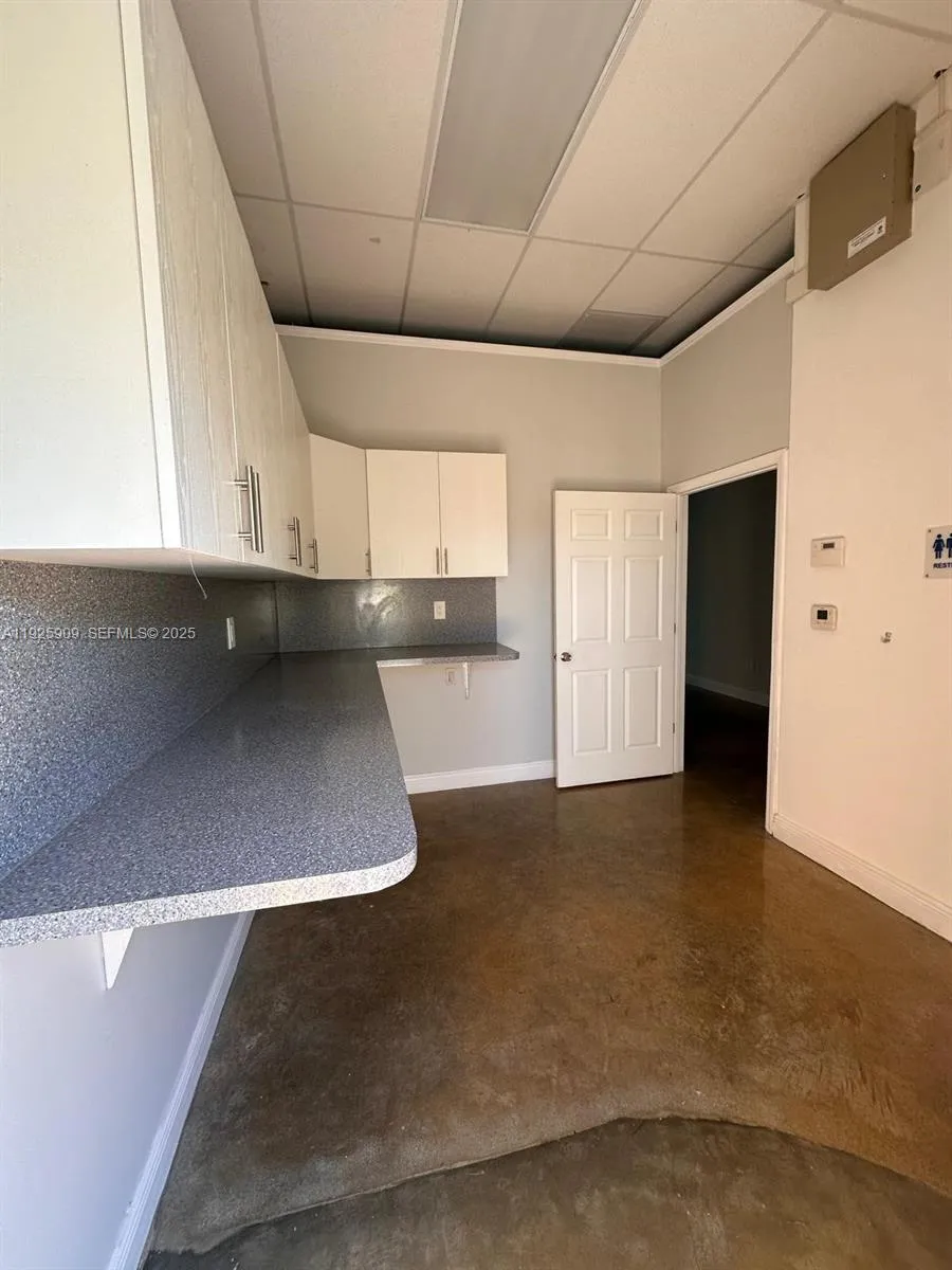 5911 Nw 173rd Dr, Hialeah, Florida 33015, Hialeah, Florida 33015, ,Commercial Lease,For Rent,5911 Nw 173rd Dr, Hialeah, Florida 33015,A11925909