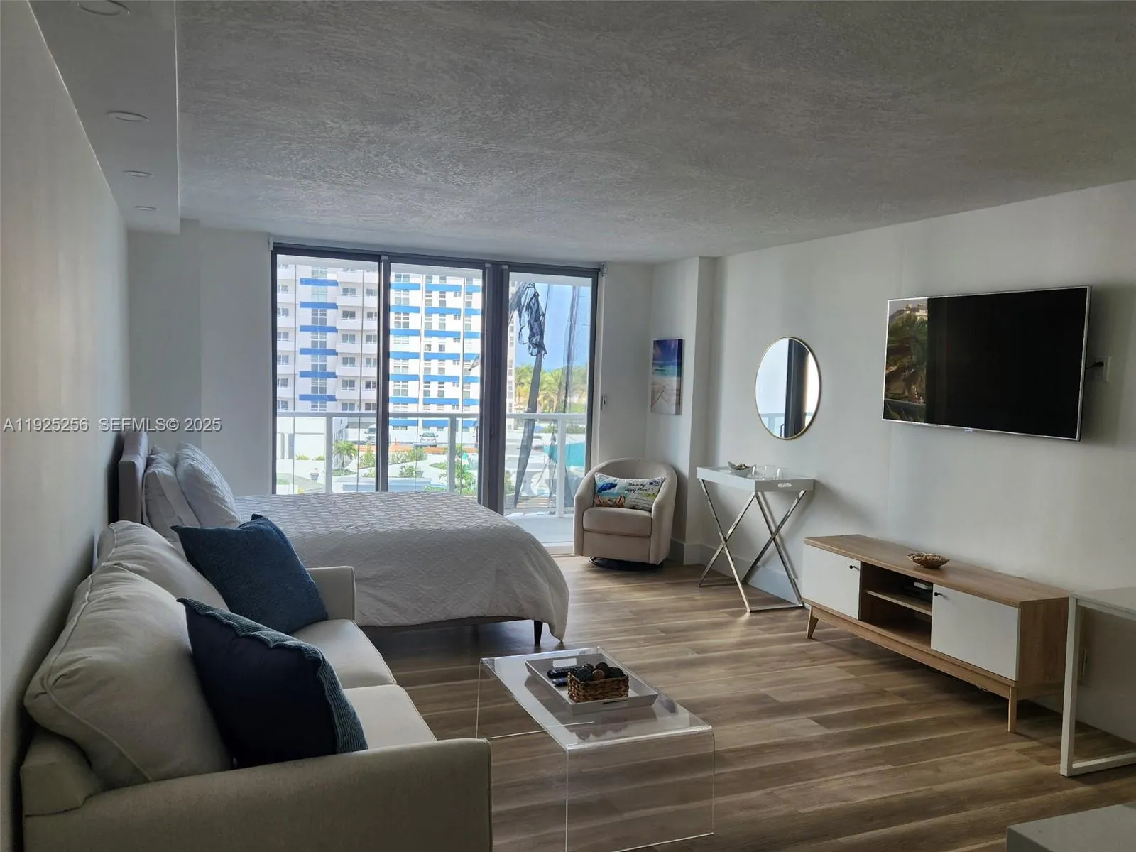 3180 S Ocean Dr 307, Hallandale Beach, Florida 330, Hallandale Beach, Florida 33009, ,1 BathroomBathrooms,Residential,For Sale,3180 S Ocean Dr 307, Hallandale Beach, Florida 330,A11925256