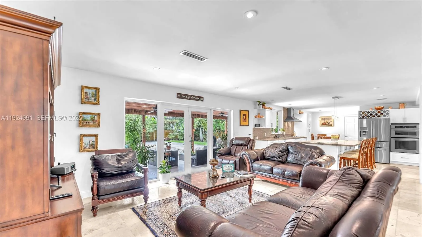 9220 Sw 94th Pl, Miami, Florida 33176, Miami, Florida 33176, 4 Bedrooms Bedrooms, ,4 BathroomsBathrooms,Residential,For Sale,9220 Sw 94th Pl, Miami, Florida 33176,A11924991