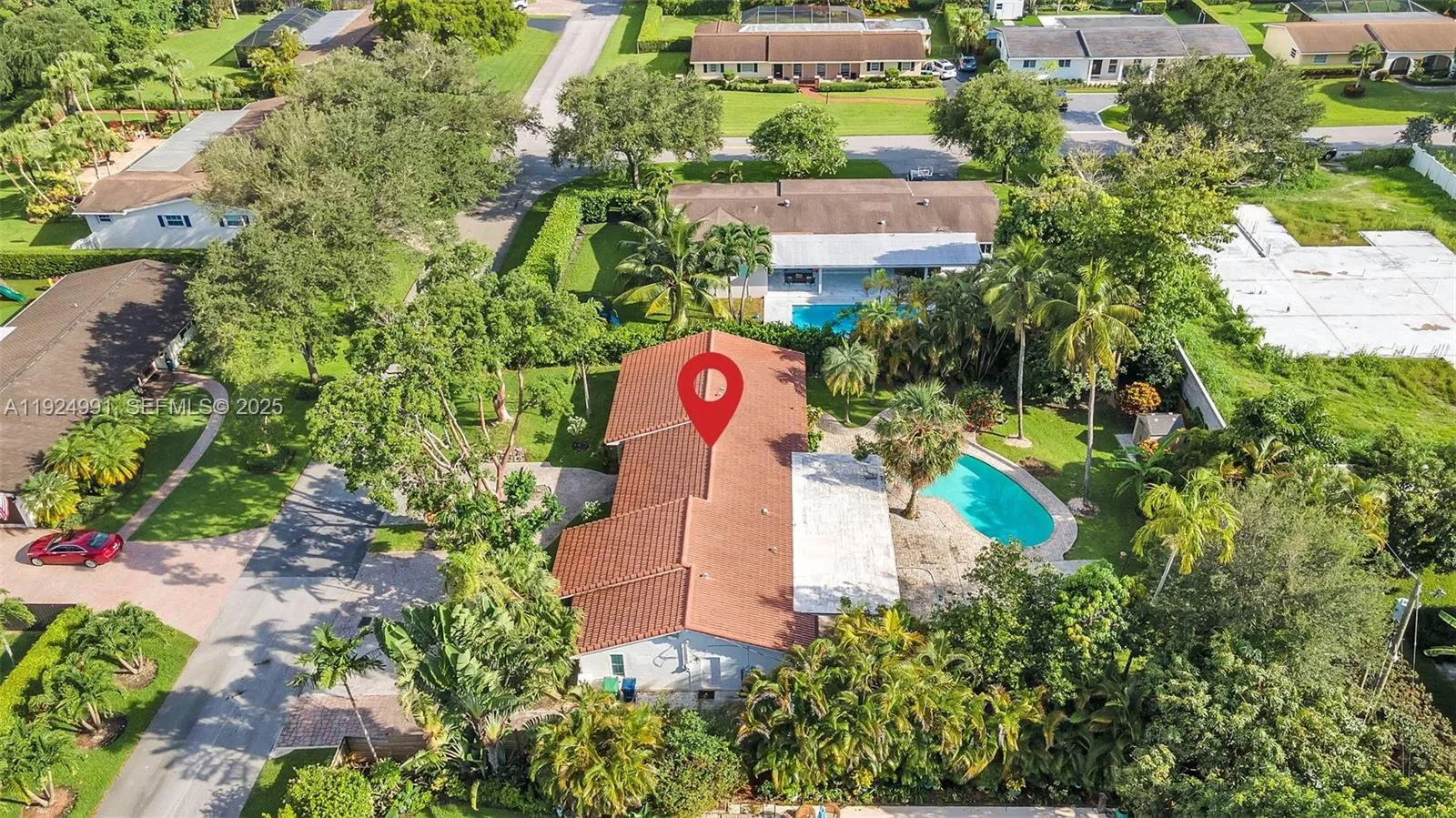 9220 Sw 94th Pl, Miami, Florida 33176, Miami, Florida 33176, 4 Bedrooms Bedrooms, ,4 BathroomsBathrooms,Residential,For Sale,9220 Sw 94th Pl, Miami, Florida 33176,A11924991