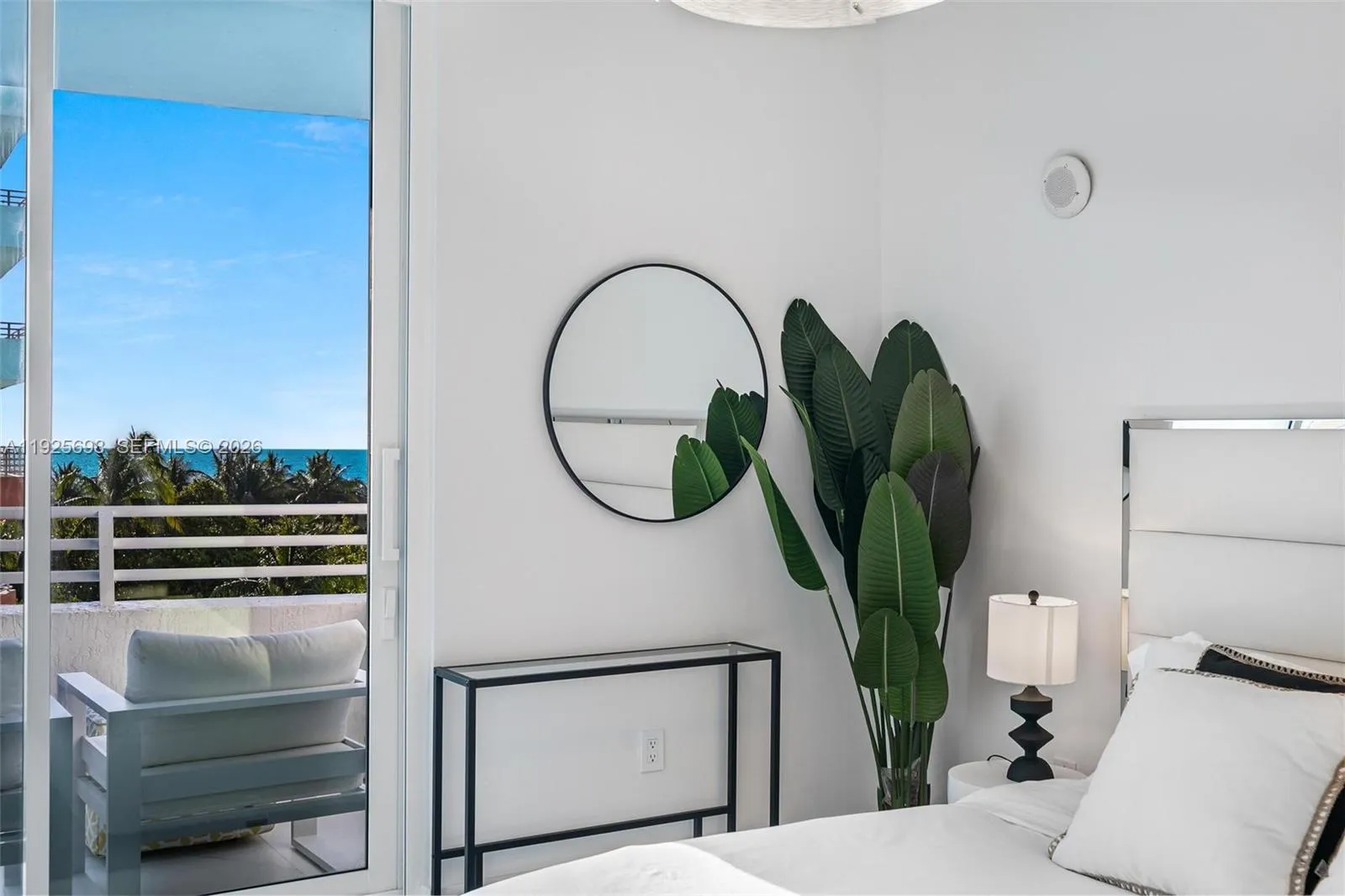 225 Collins Ave 6j, Miami Beach, Florida 33139, Miami Beach, Florida 33139, 1 Bedroom Bedrooms, ,1 BathroomBathrooms,Residential,For Sale,225 Collins Ave 6j, Miami Beach, Florida 33139,A11925698