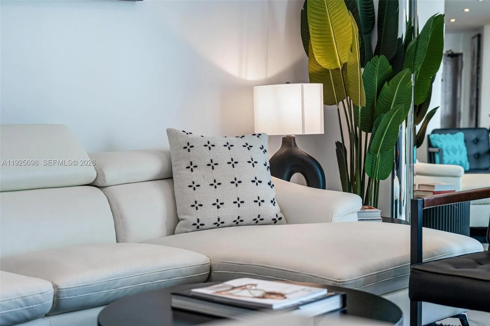 225 Collins Ave 6j, Miami Beach, Florida 33139, Miami Beach, Florida 33139, 1 Bedroom Bedrooms, ,1 BathroomBathrooms,Residential,For Sale,225 Collins Ave 6j, Miami Beach, Florida 33139,A11925698