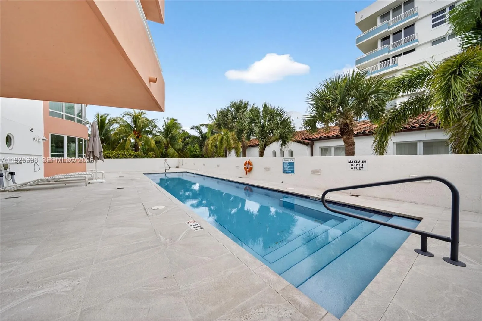225 Collins Ave 6j, Miami Beach, Florida 33139, Miami Beach, Florida 33139, 1 Bedroom Bedrooms, ,1 BathroomBathrooms,Residential,For Sale,225 Collins Ave 6j, Miami Beach, Florida 33139,A11925698