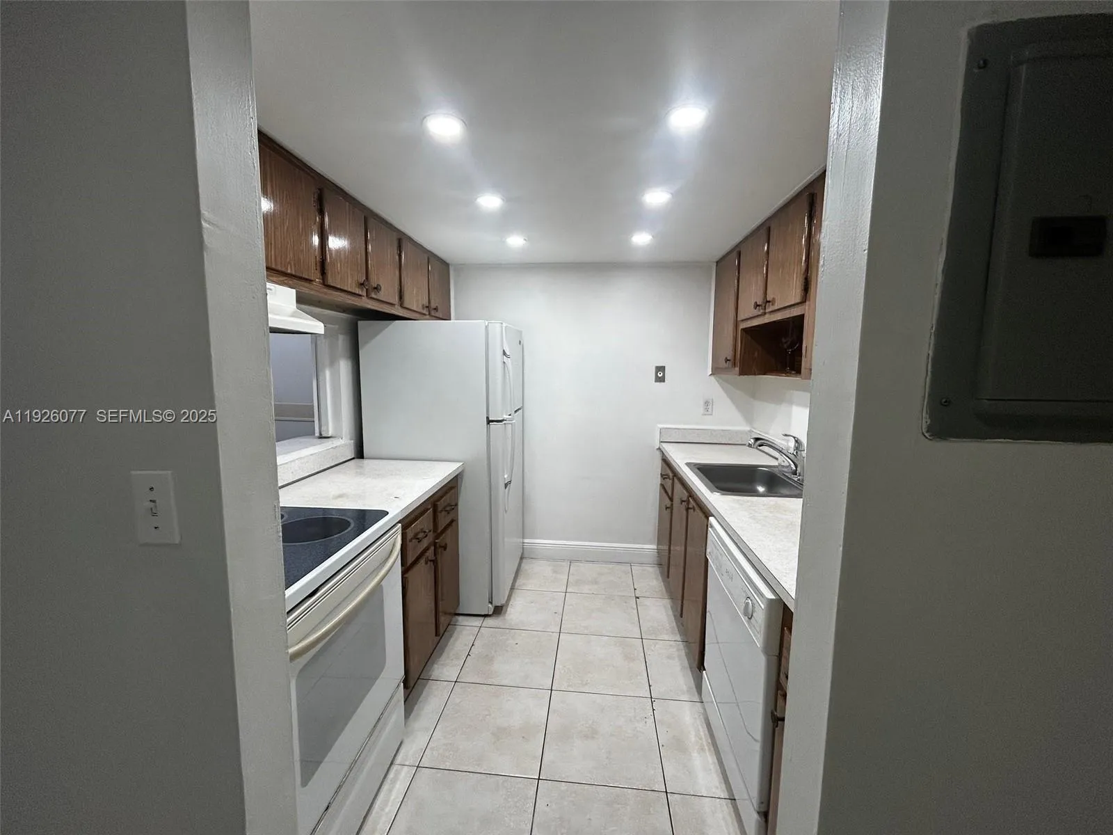 14311 N Kendall Dr 103a, Miami, Florida 33186, Miami, Florida 33186, 1 Bedroom Bedrooms, ,1 BathroomBathrooms,Residential Lease,For Rent,14311 N Kendall Dr 103a, Miami, Florida 33186,A11926077 14311 N Kendall Dr 103a, Miami, Florida 33186, Miami, Florida 33186, 1 Bedroom Bedrooms, ,1 BathroomBathrooms,Residential Lease,For Rent,14311 N Kendall Dr 103a, Miami, Florida 33186,A11926077