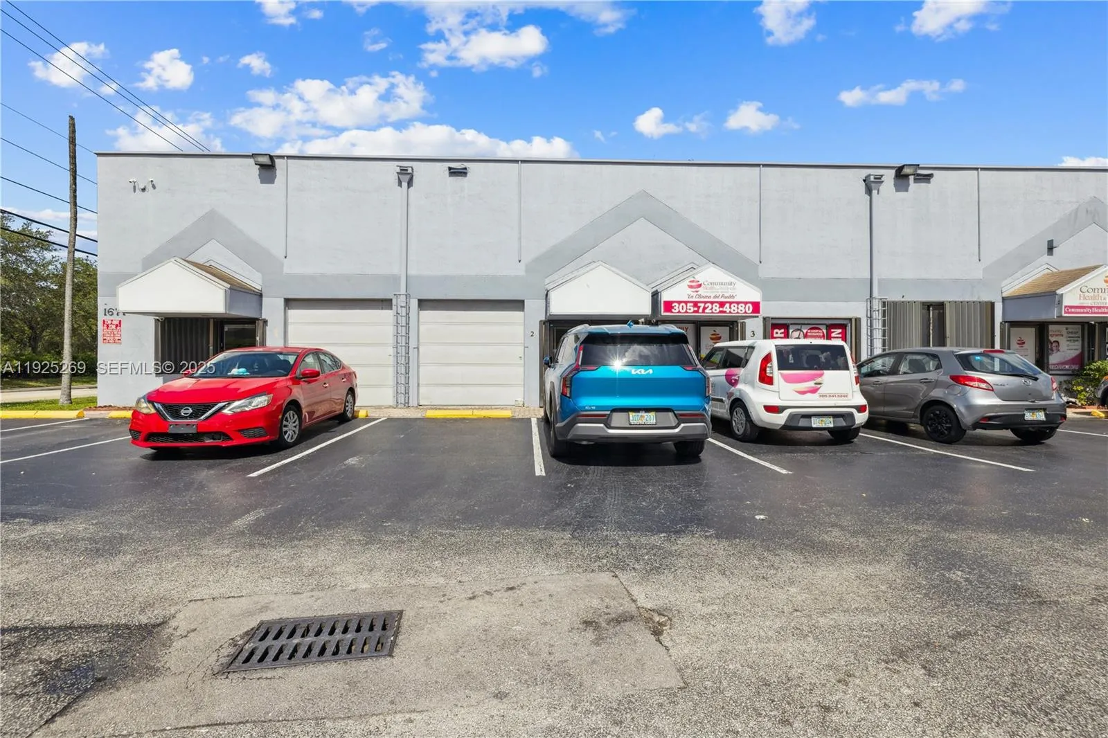 1671 W 37th St 2, Hialeah, Florida 33012, Hialeah, Florida 33012, ,Commercial Lease,For Rent,1671 W 37th St 2, Hialeah, Florida 33012,A11925269
