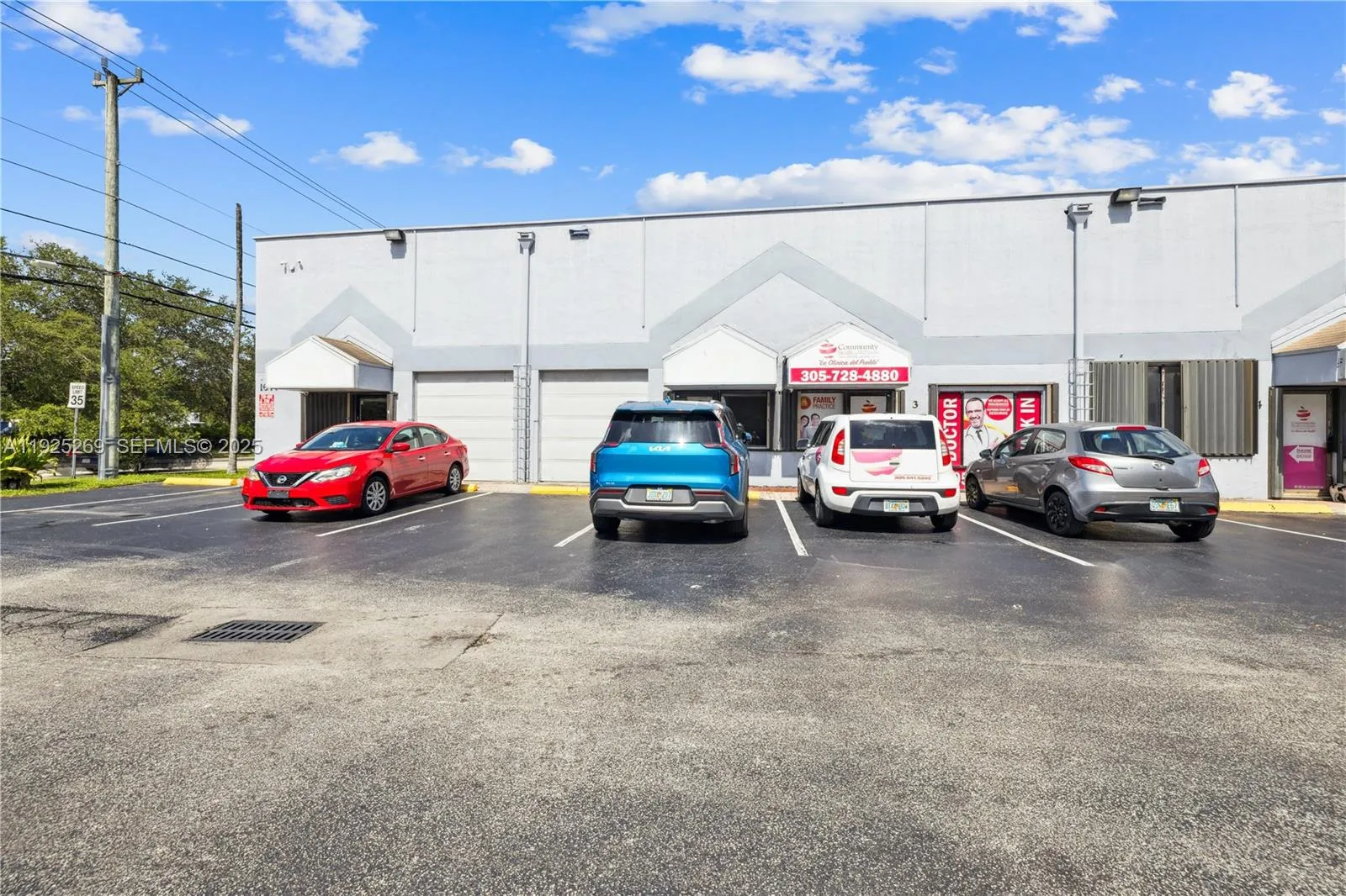 1671 W 37th St 2, Hialeah, Florida 33012, Hialeah, Florida 33012, ,Commercial Lease,For Rent,1671 W 37th St 2, Hialeah, Florida 33012,A11925269