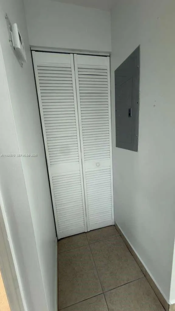 1671 W 37th St 3 & 4, Hialeah, Florida 33012, Hialeah, Florida 33012, ,Commercial Lease,For Rent,1671 W 37th St 3 & 4, Hialeah, Florida 33012,A11925370