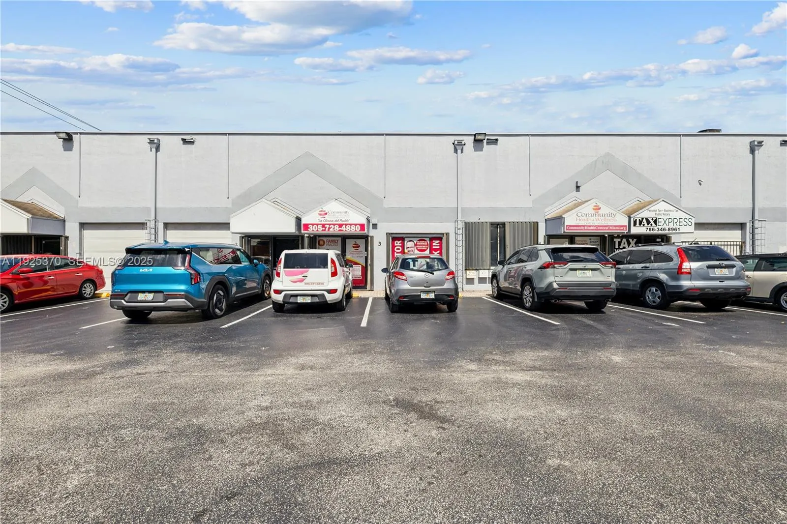 1671 W 37th St 3 & 4, Hialeah, Florida 33012, Hialeah, Florida 33012, ,Commercial Lease,For Rent,1671 W 37th St 3 & 4, Hialeah, Florida 33012,A11925370