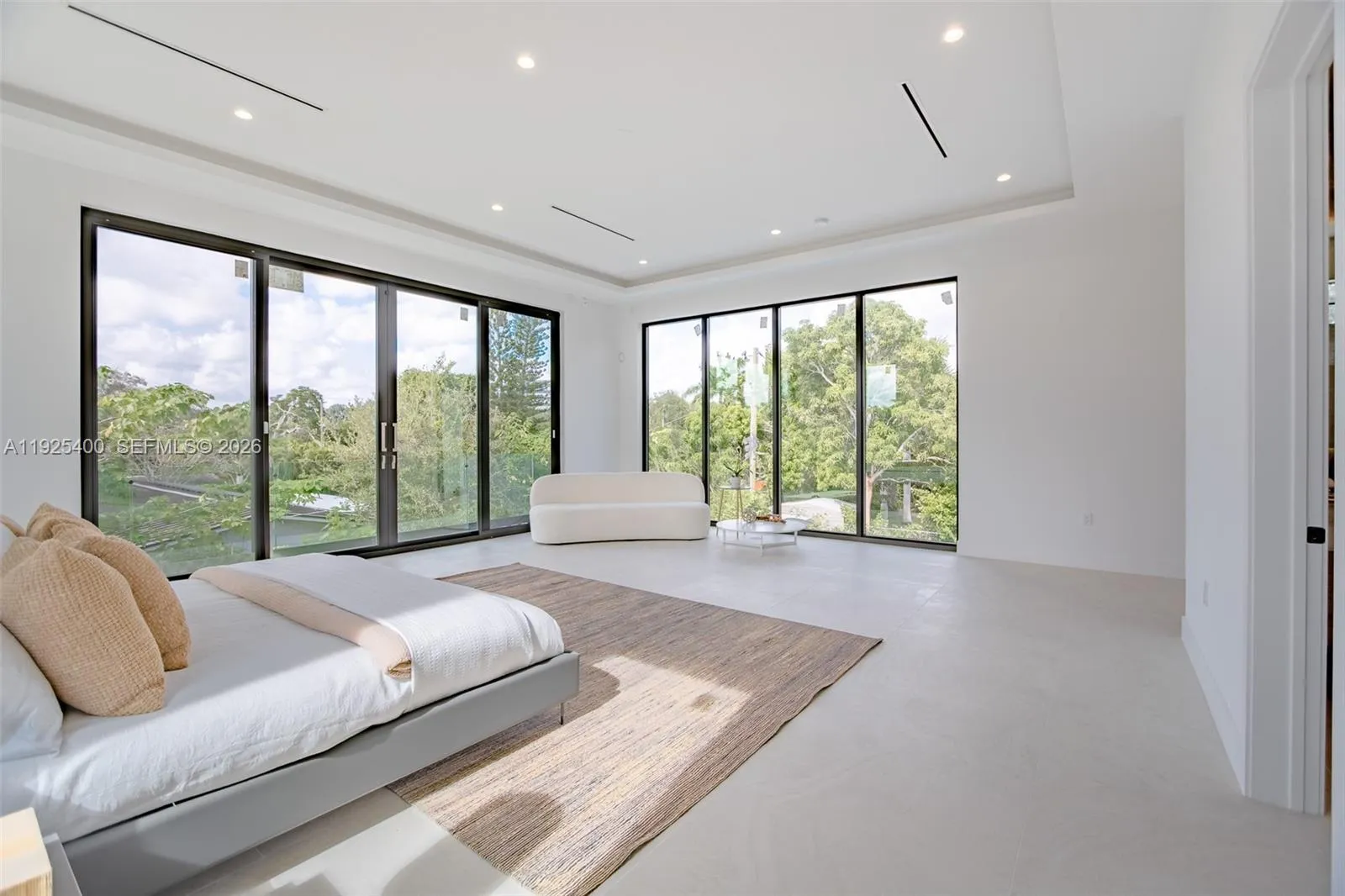 9840 Sw 73rd Ct, Pinecrest, Florida 33156, Pinecrest, Florida 33156, 6 Bedrooms Bedrooms, ,7 BathroomsBathrooms,Residential,For Sale,9840 Sw 73rd Ct, Pinecrest, Florida 33156,A11925400