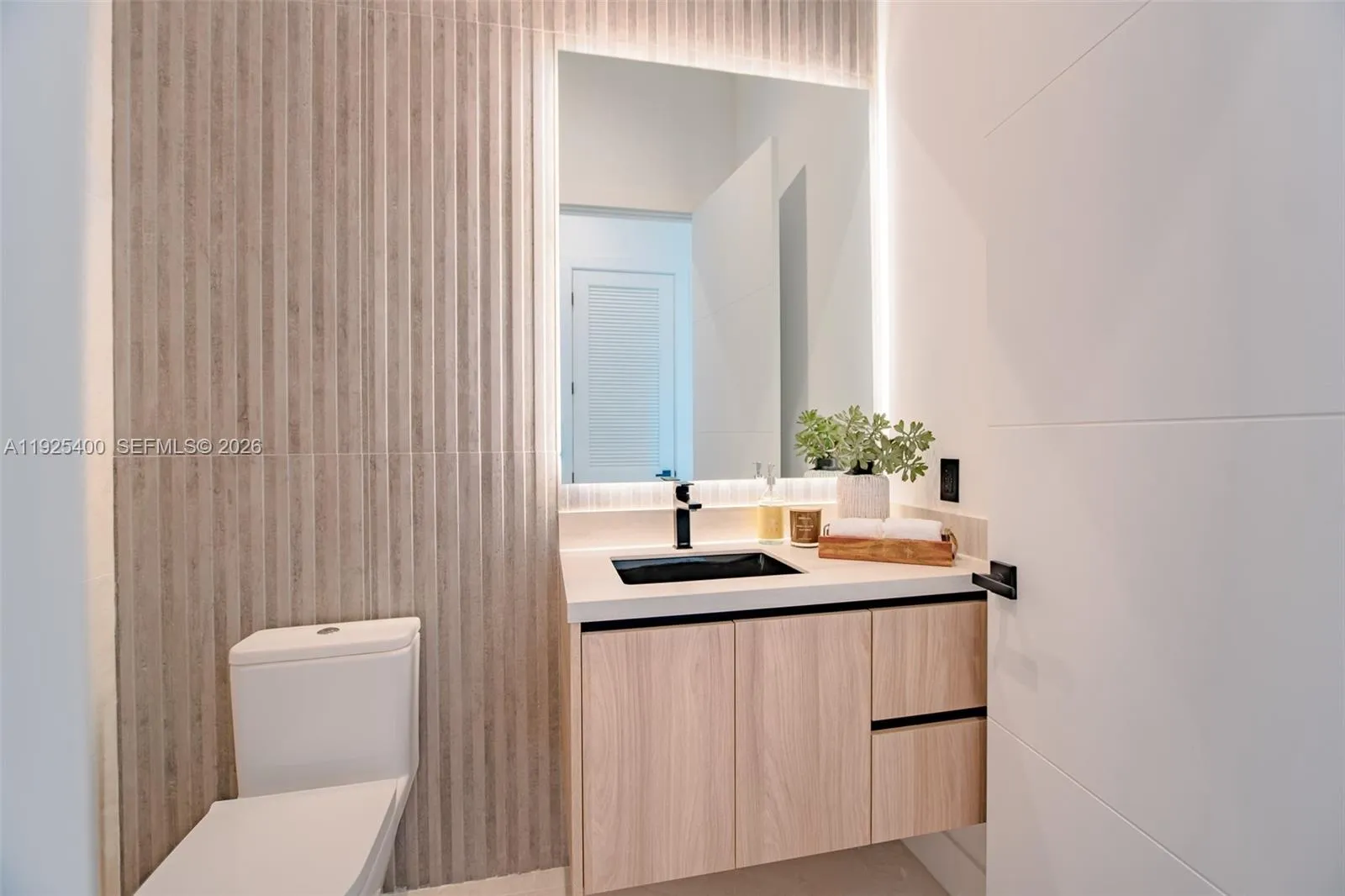 9840 Sw 73rd Ct, Pinecrest, Florida 33156, Pinecrest, Florida 33156, 6 Bedrooms Bedrooms, ,7 BathroomsBathrooms,Residential,For Sale,9840 Sw 73rd Ct, Pinecrest, Florida 33156,A11925400