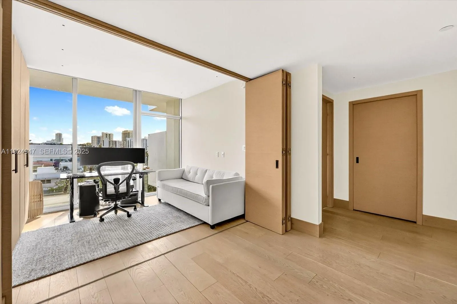 1201 20th St Ph07, Miami Beach, Florida 33139, Miami Beach, Florida 33139, 3 Bedrooms Bedrooms, ,2 BathroomsBathrooms,Residential,For Sale,1201 20th St Ph07, Miami Beach, Florida 33139,A11924947