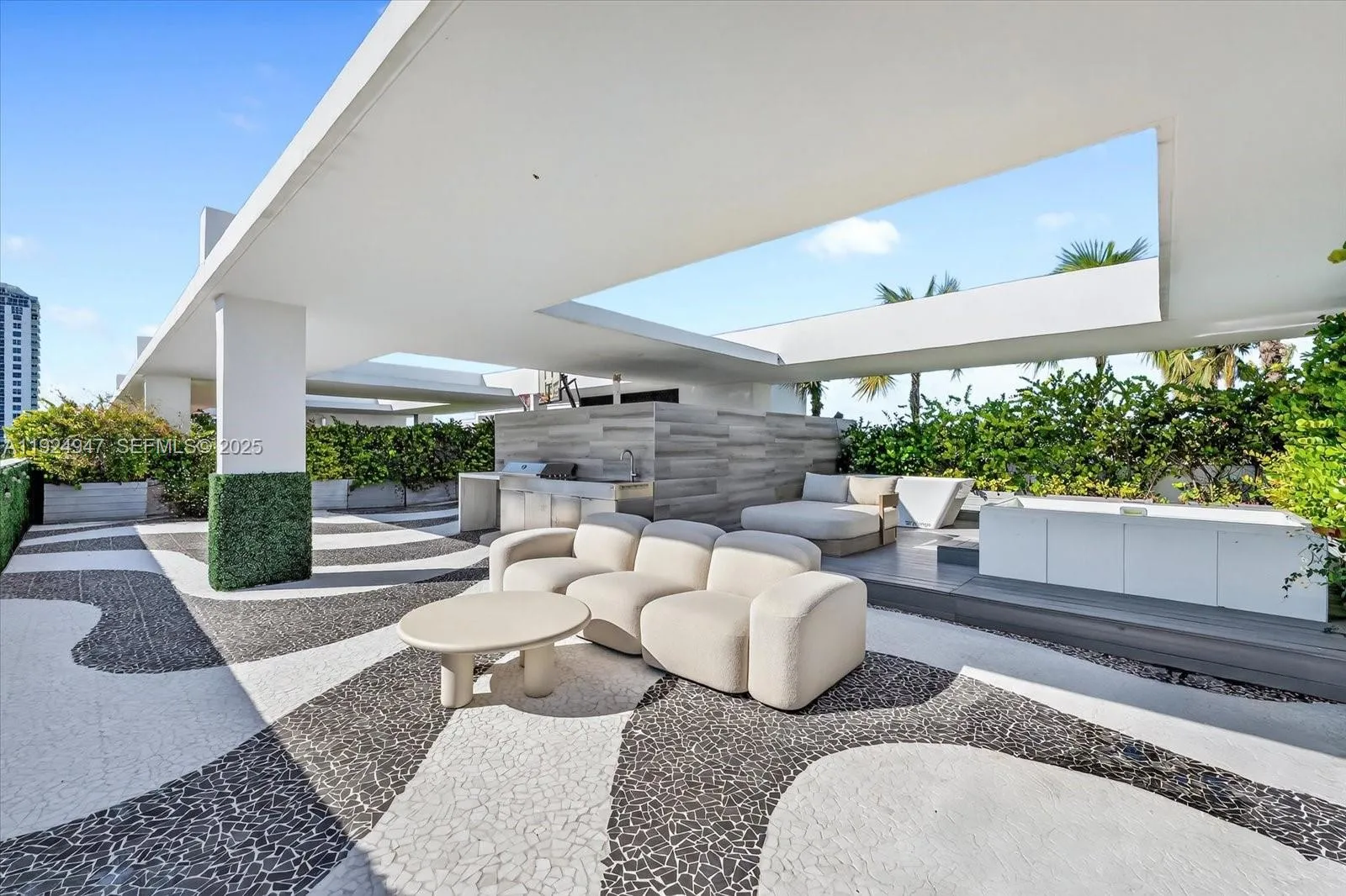 1201 20th St Ph07, Miami Beach, Florida 33139, Miami Beach, Florida 33139, 3 Bedrooms Bedrooms, ,2 BathroomsBathrooms,Residential,For Sale,1201 20th St Ph07, Miami Beach, Florida 33139,A11924947