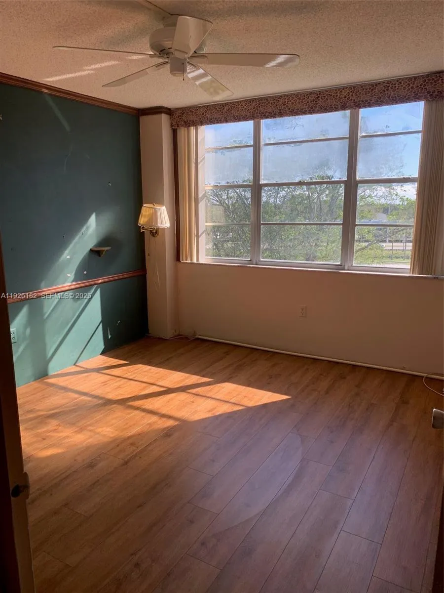 1400 Saint Charles 505, Pembroke Pines, Florida 33, Pembroke Pines, Florida 33026, 2 Bedrooms Bedrooms, ,2 BathroomsBathrooms,Residential,For Sale,1400 Saint Charles 505, Pembroke Pines, Florida 33,A11926182