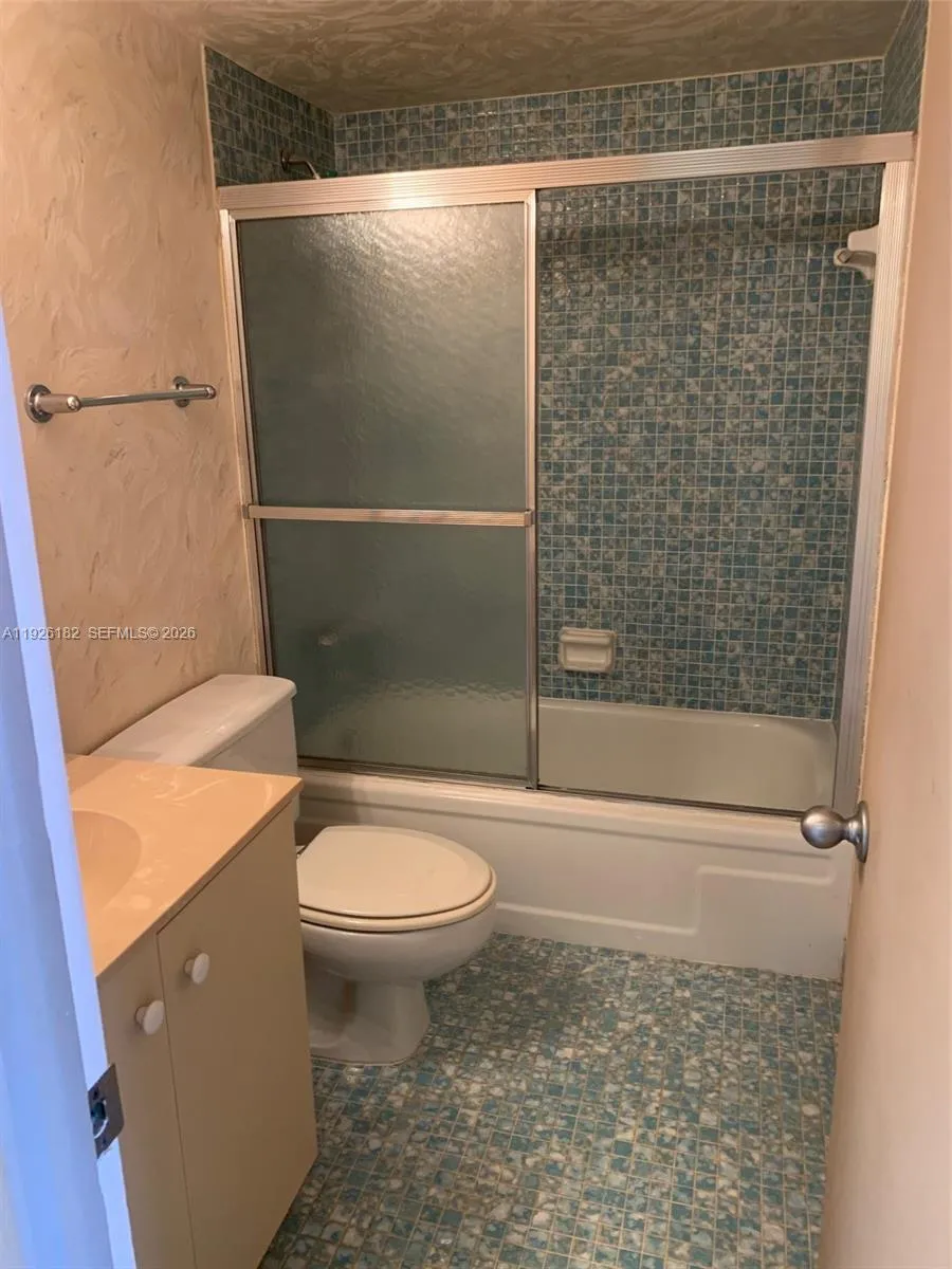 1400 Saint Charles 505, Pembroke Pines, Florida 33, Pembroke Pines, Florida 33026, 2 Bedrooms Bedrooms, ,2 BathroomsBathrooms,Residential,For Sale,1400 Saint Charles 505, Pembroke Pines, Florida 33,A11926182