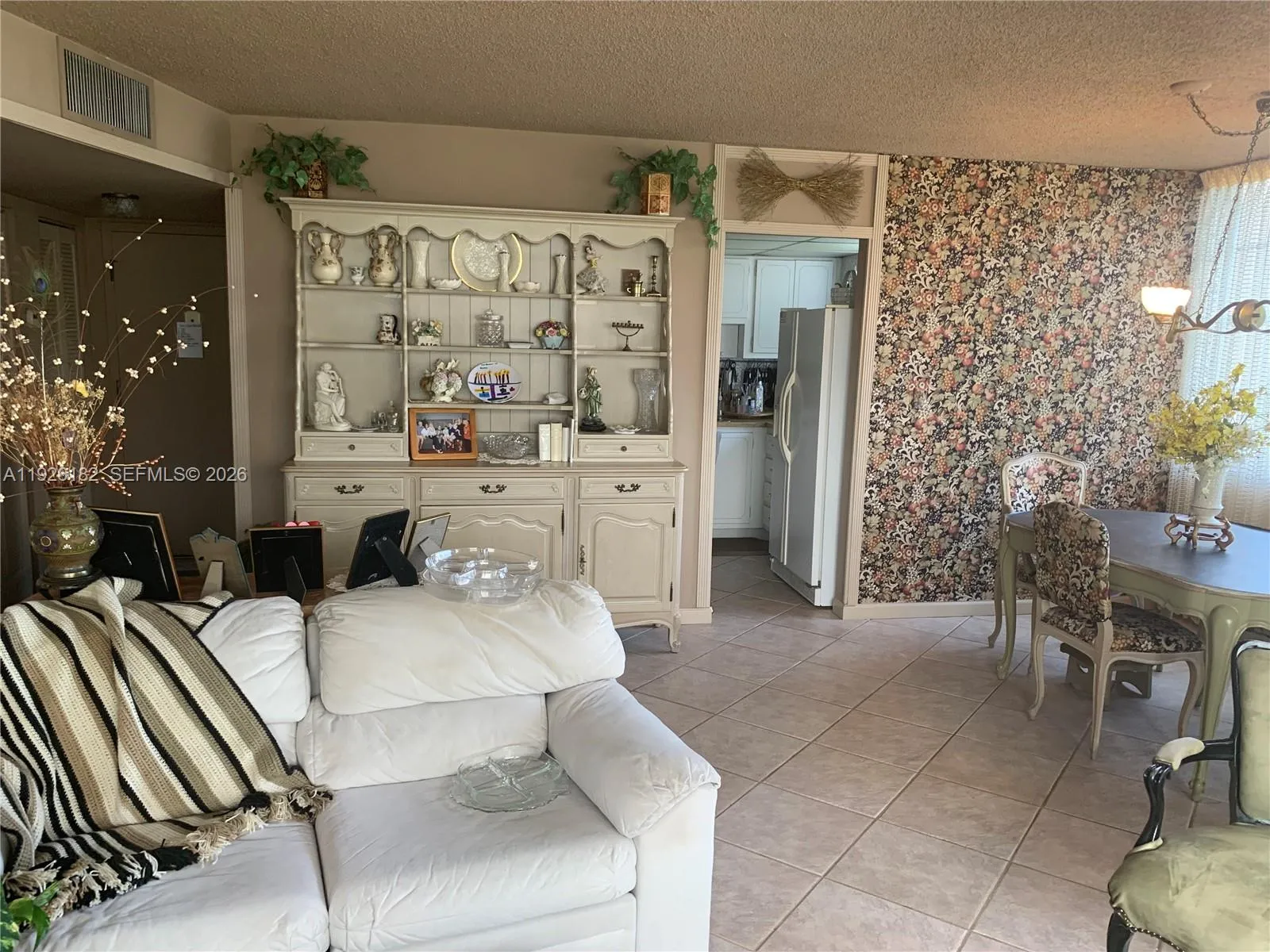 1400 Saint Charles 505, Pembroke Pines, Florida 33, Pembroke Pines, Florida 33026, 2 Bedrooms Bedrooms, ,2 BathroomsBathrooms,Residential,For Sale,1400 Saint Charles 505, Pembroke Pines, Florida 33,A11926182
