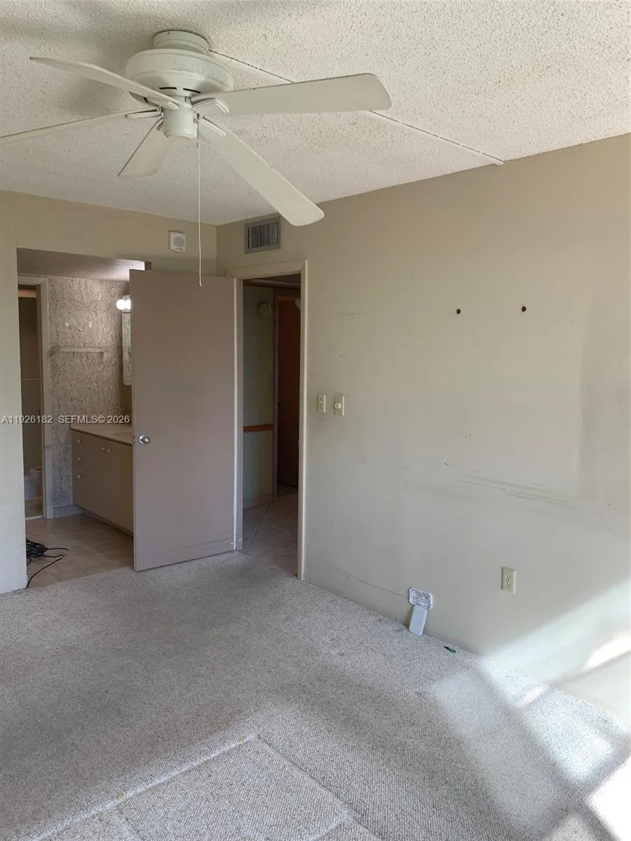 1400 Saint Charles 505, Pembroke Pines, Florida 33, Pembroke Pines, Florida 33026, 2 Bedrooms Bedrooms, ,2 BathroomsBathrooms,Residential,For Sale,1400 Saint Charles 505, Pembroke Pines, Florida 33,A11926182