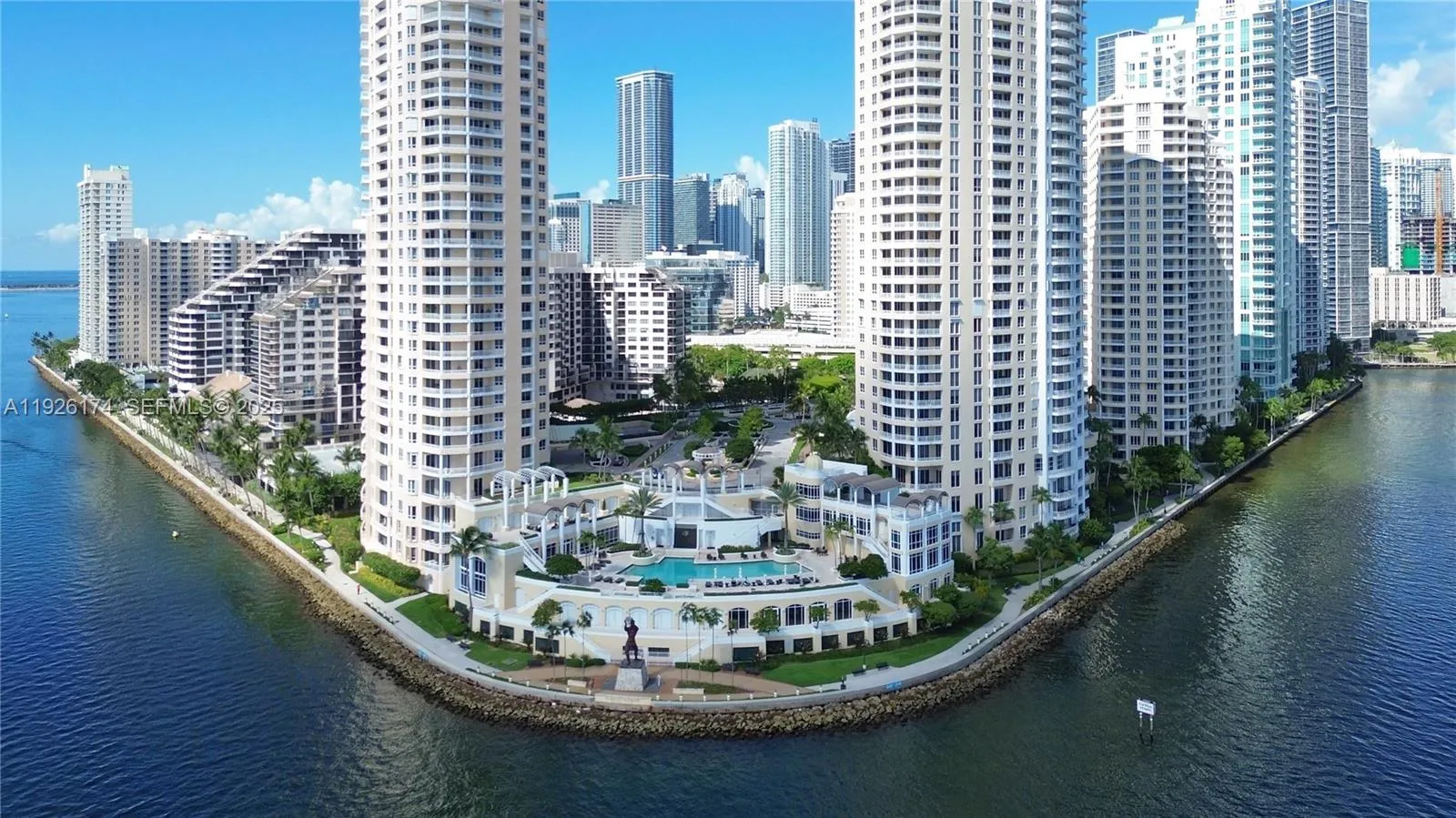 848 Brickell Key Dr 306, Miami, Florida 33131, Miami, Florida 33131, 2 Bedrooms Bedrooms, ,2 BathroomsBathrooms,Residential,For Sale,848 Brickell Key Dr 306, Miami, Florida 33131,A11926174