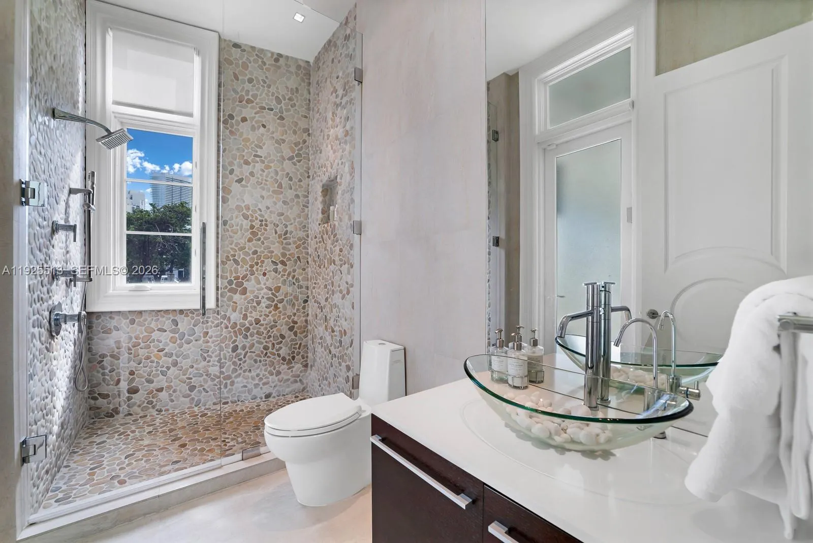 142 S Island Is, Golden Beach, Florida 33160, Golden Beach, Florida 33160, 6 Bedrooms Bedrooms, ,8 BathroomsBathrooms,Residential,For Sale,142 S Island Is, Golden Beach, Florida 33160,A11925513