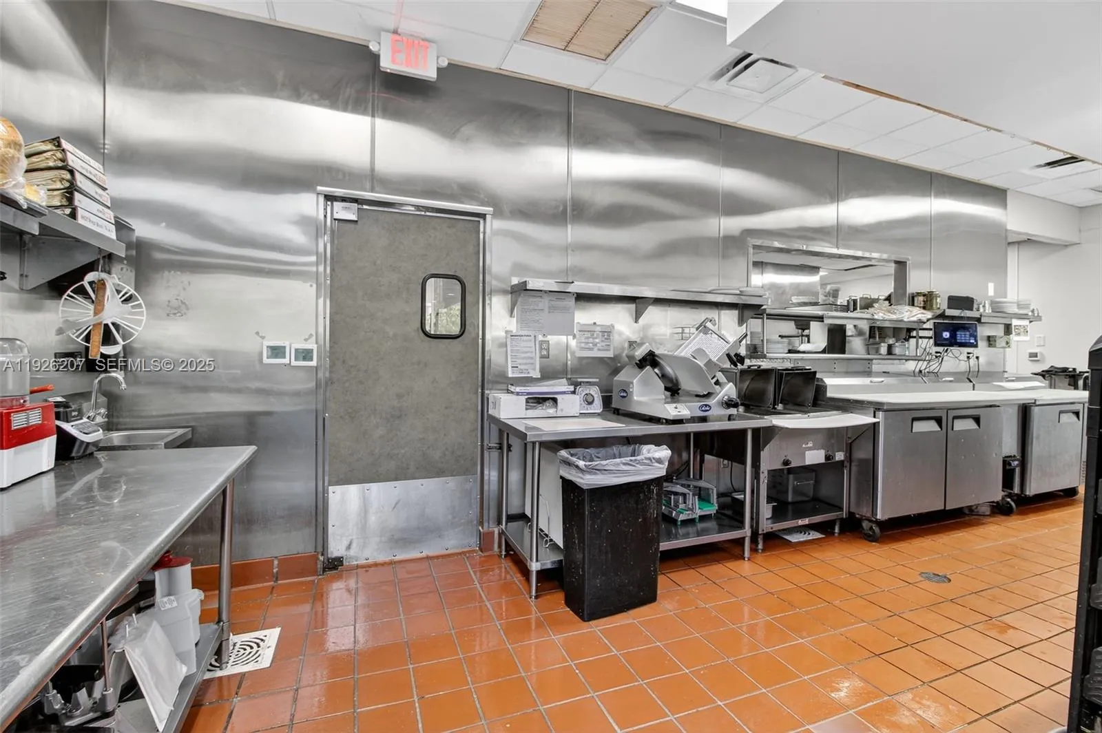 Fully Turnkey Restaurant For Sale In The Heart Of, Pinecrest, Florida 33156, ,Business Opportunity,For Sale,Fully Turnkey Restaurant For Sale In The Heart Of ,A11926207