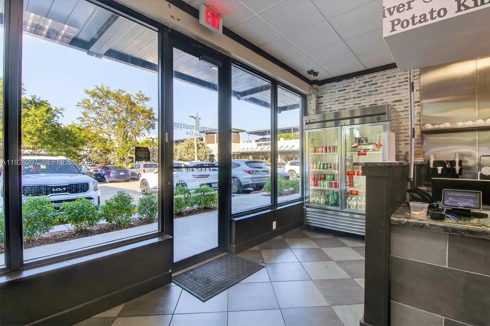 Fully Turnkey Restaurant For Sale In The Heart Of, Pinecrest, Florida 33156, ,Business Opportunity,For Sale,Fully Turnkey Restaurant For Sale In The Heart Of ,A11926207